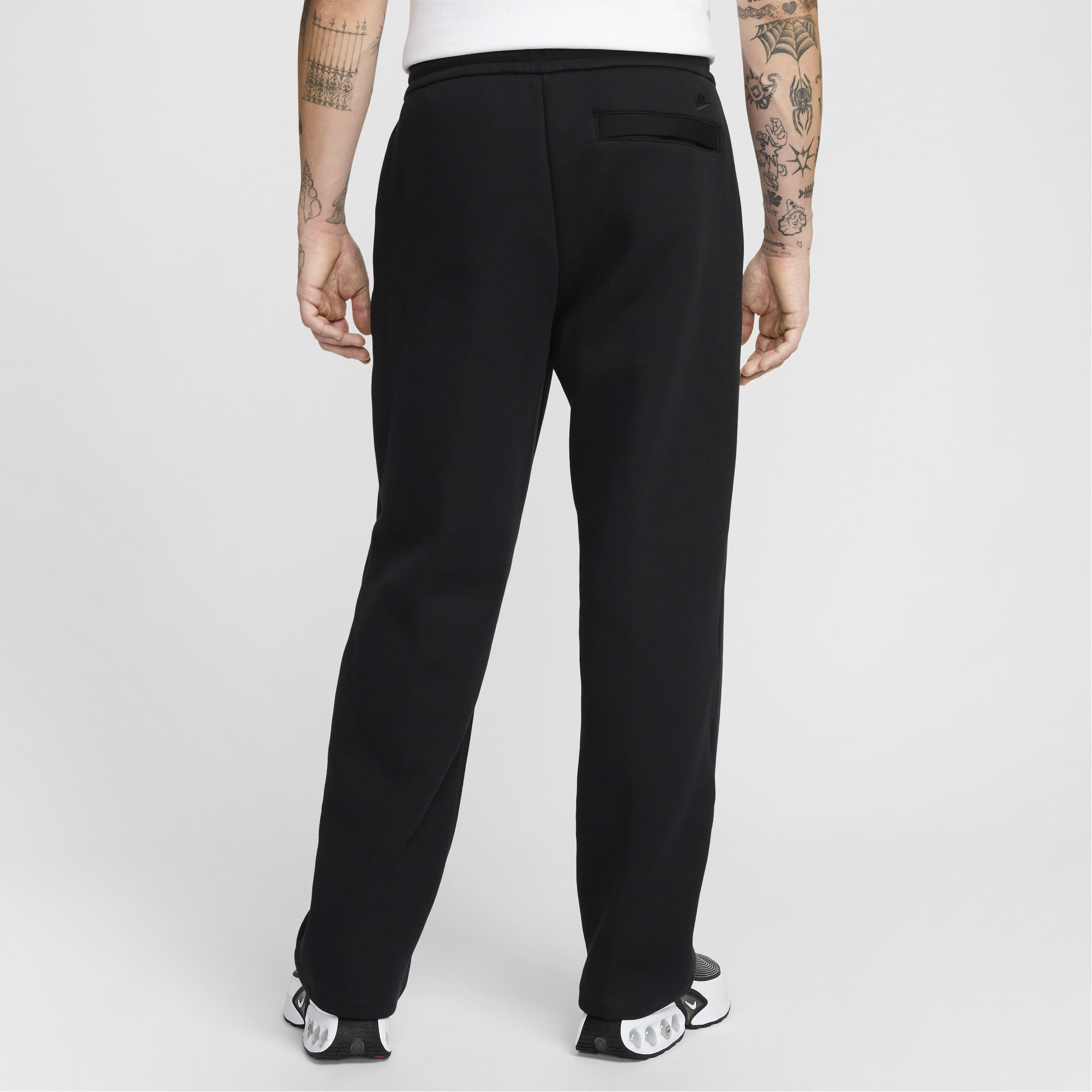 Nike tech trousers shop