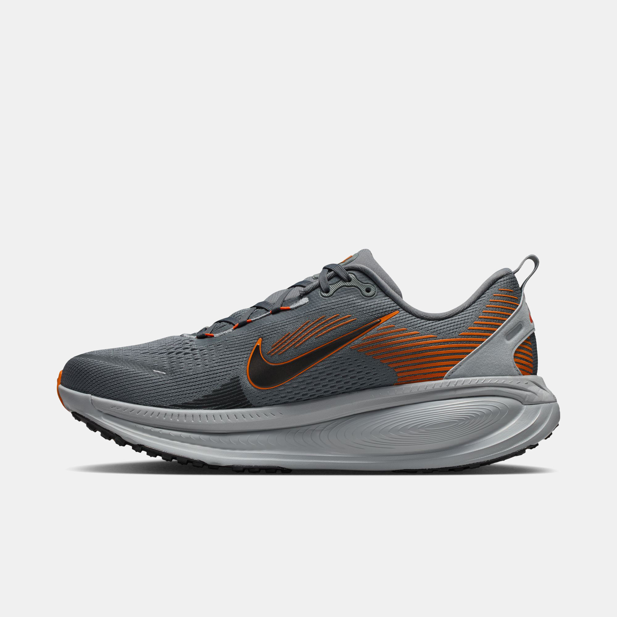 Nike Vomero 18 image number 4