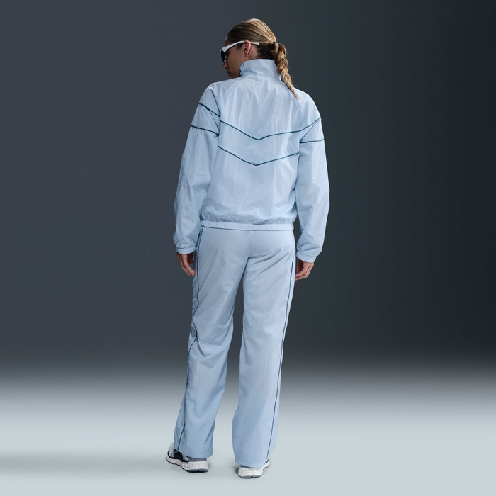 Nike Windrunner image number 4 Nike Windrunner image number 4