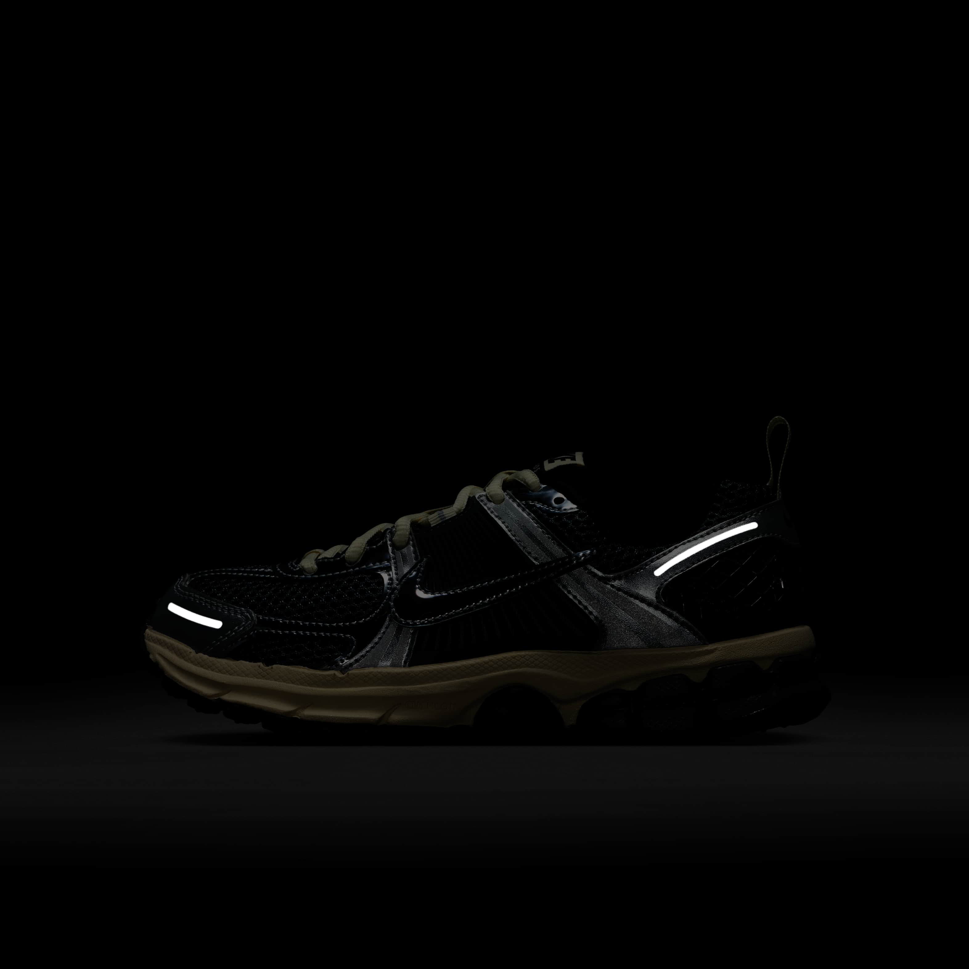 Nike Vomero 5 image number 8