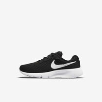 Nike Tanjun