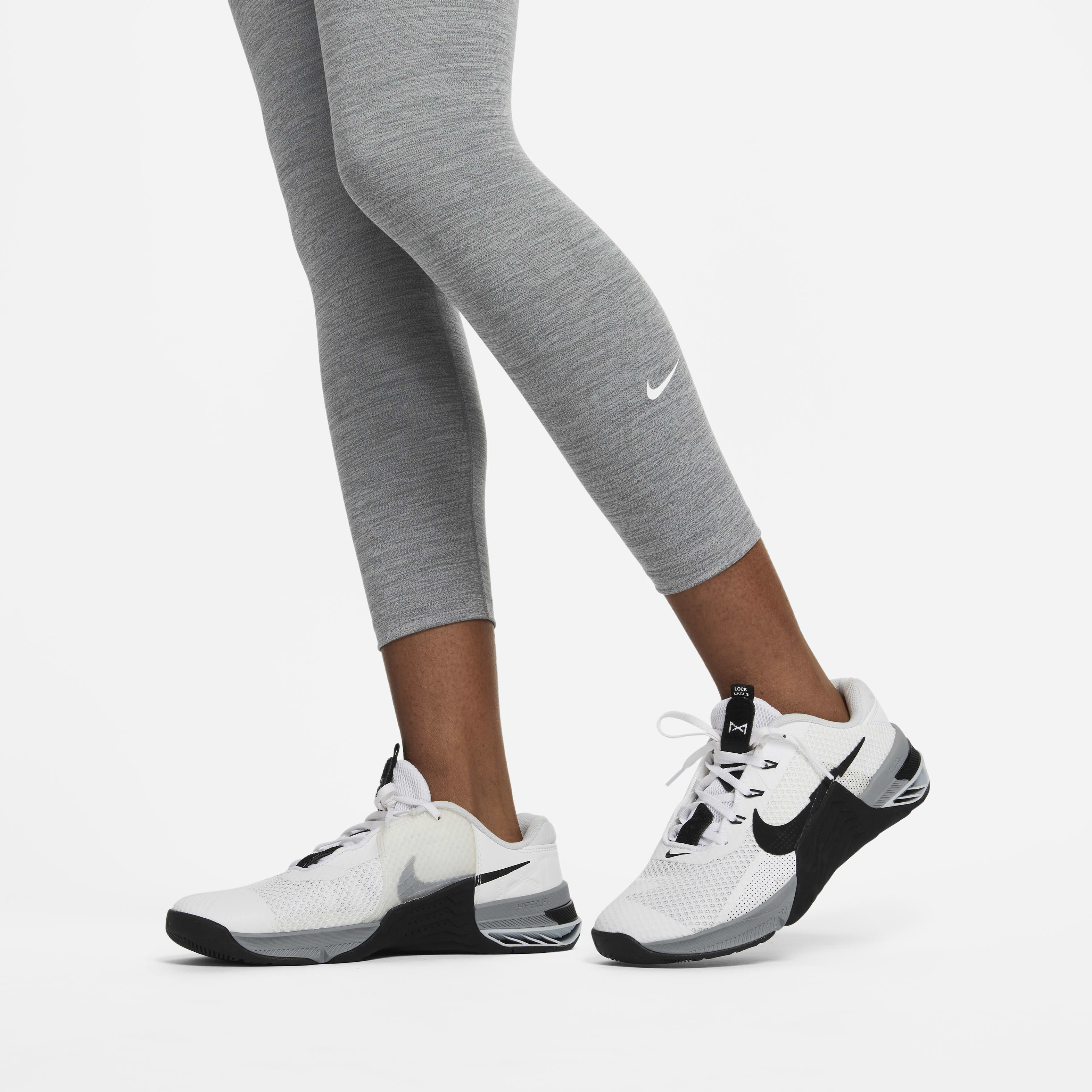 Nike One image number 2