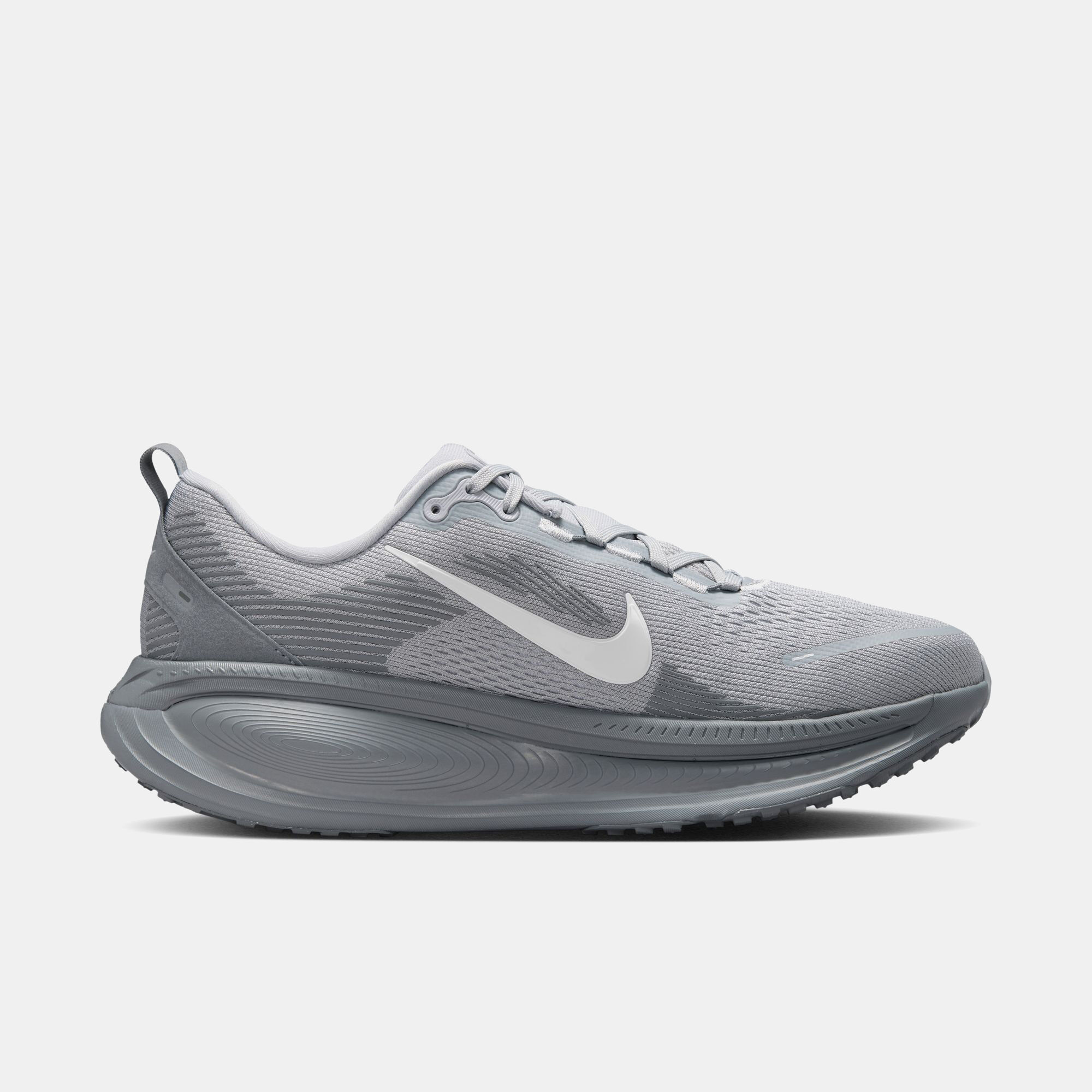 Nike Vomero 18 image number 6