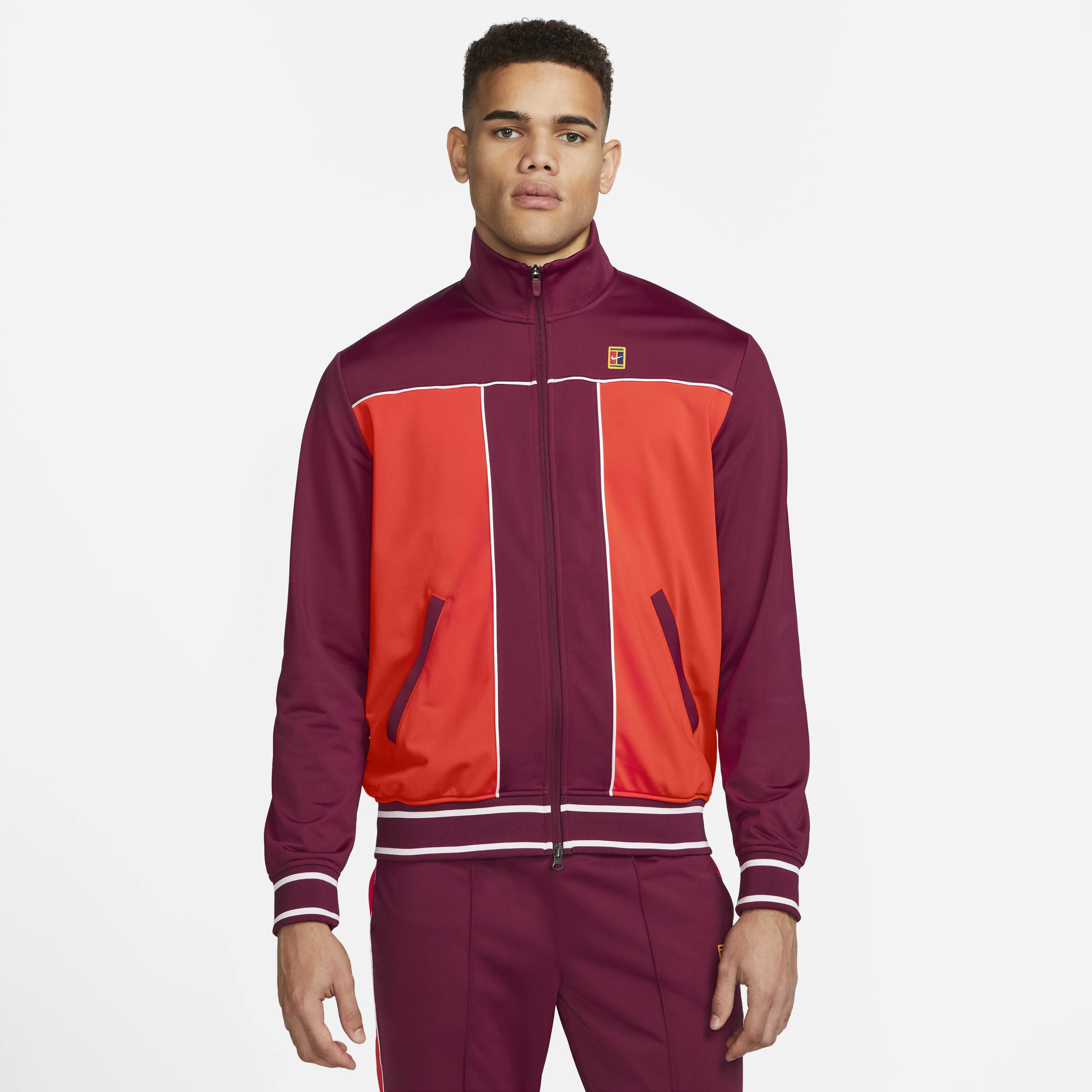 NikeCourt image number 0