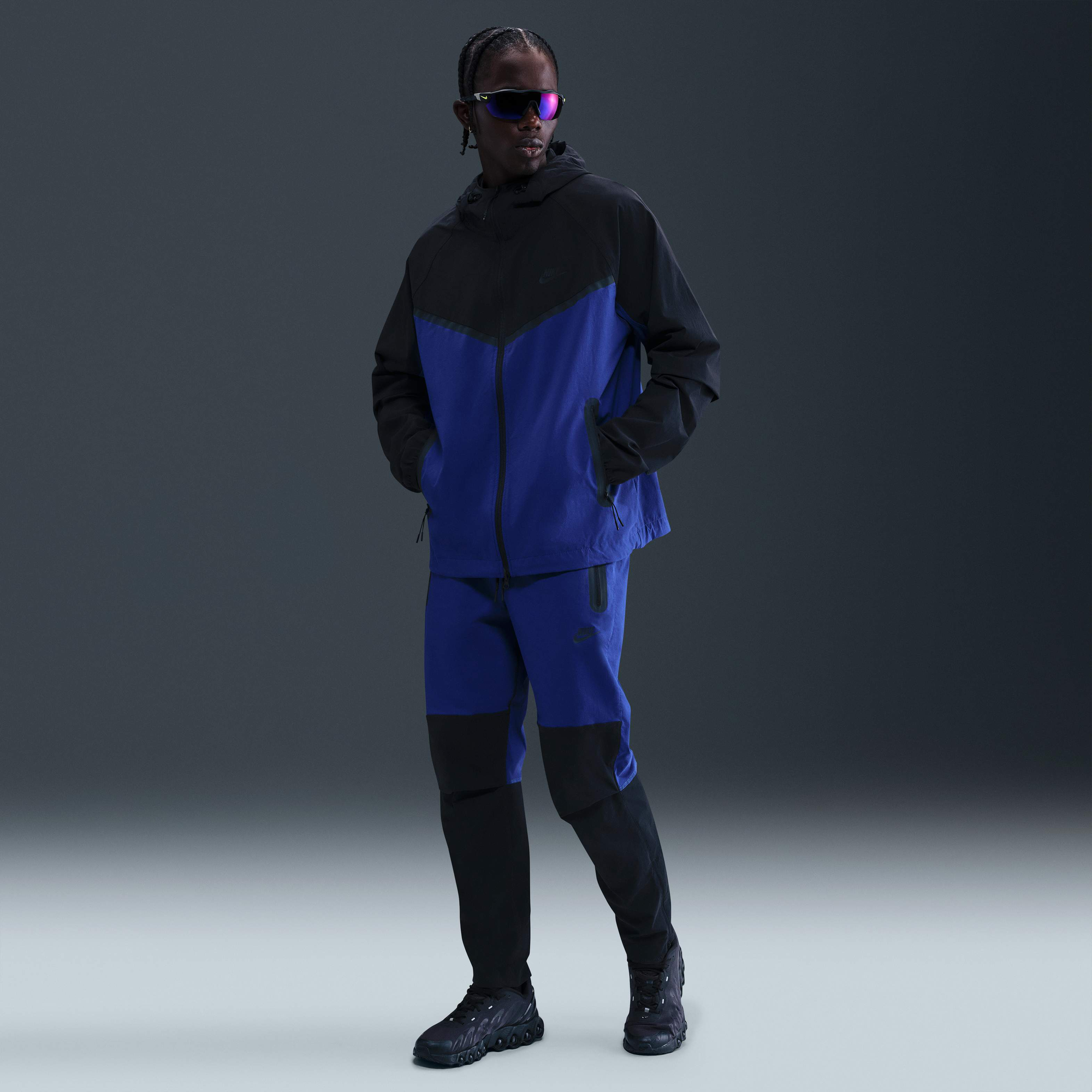 Zoom image