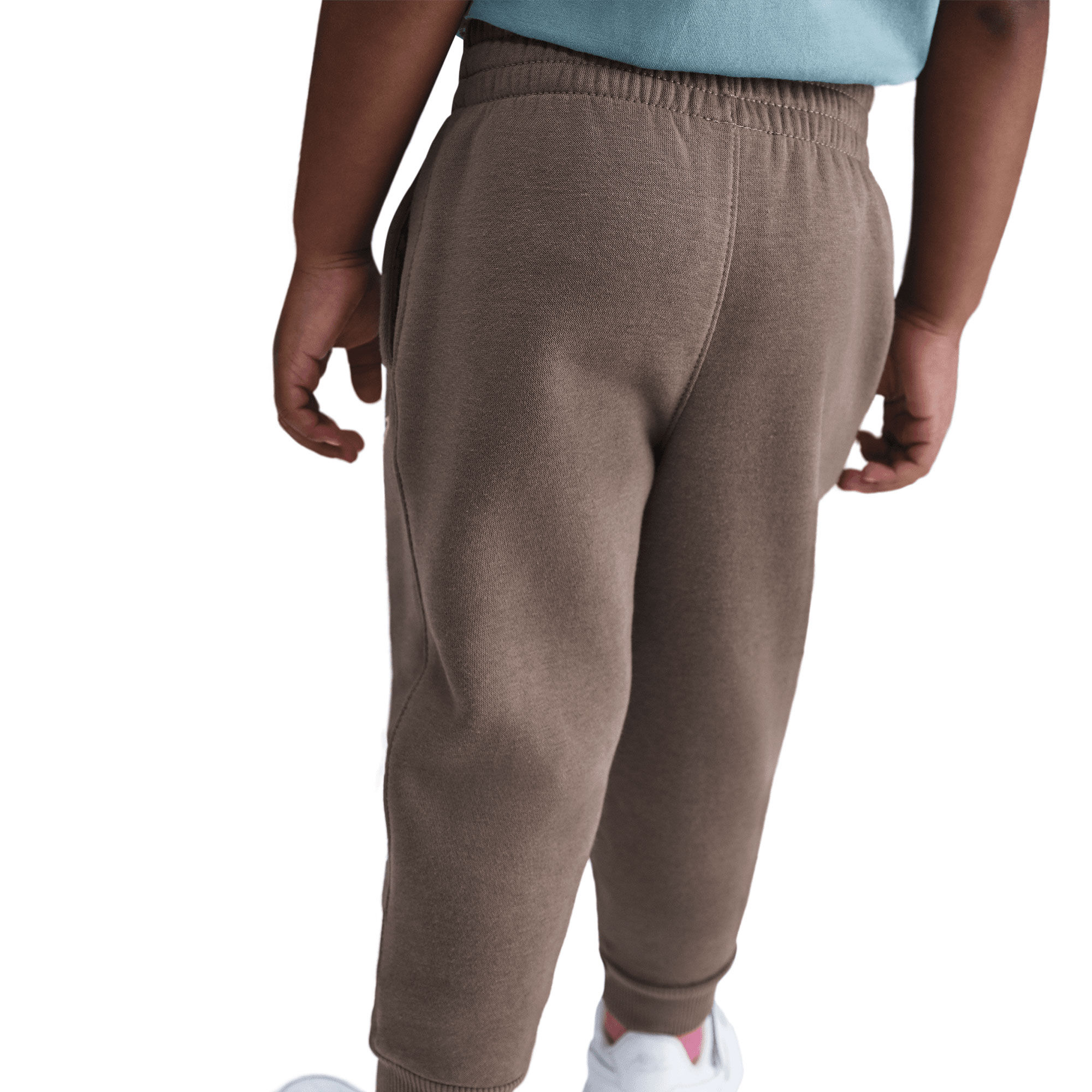 نايكي كلوب image number 5