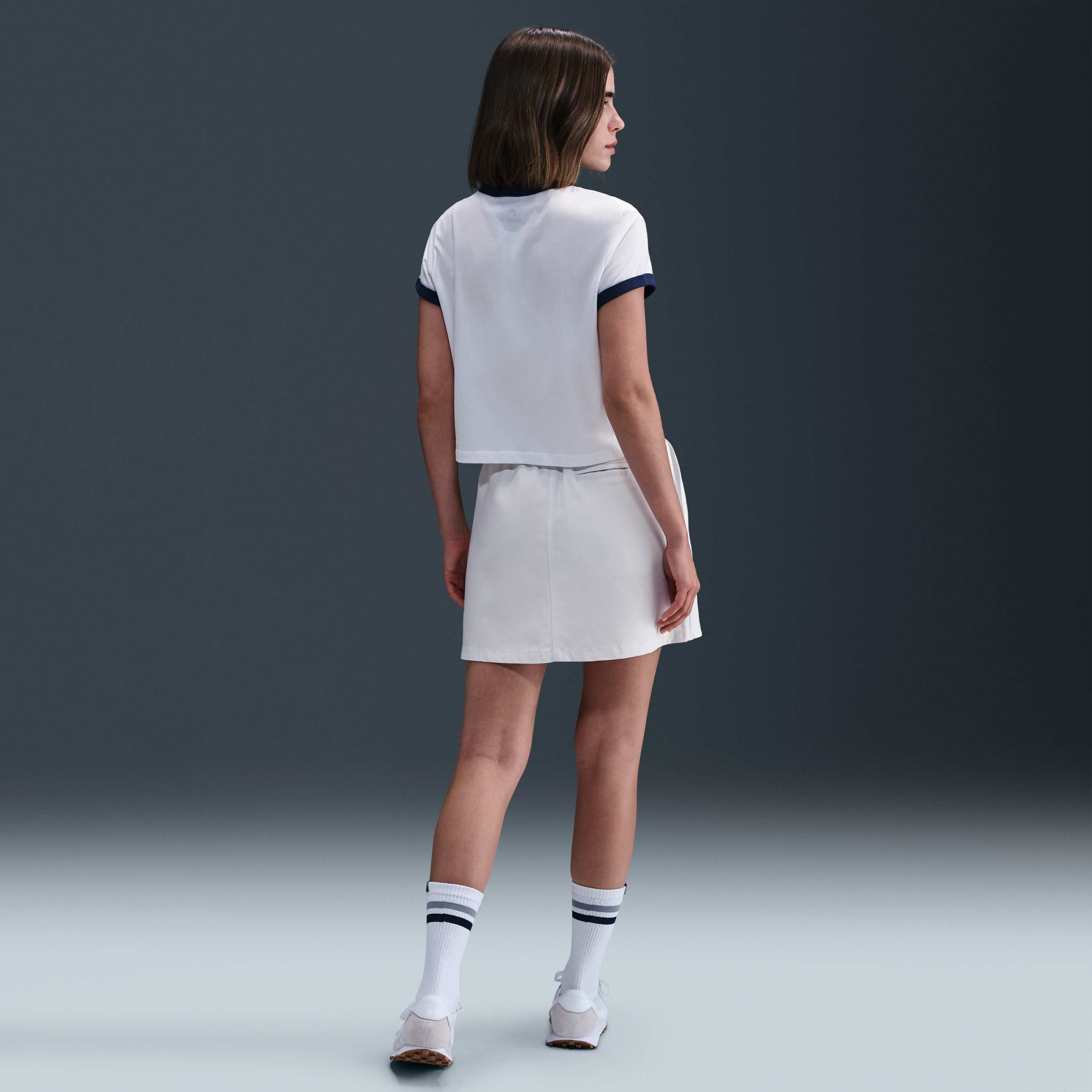 نايكي سبورتسوير image number 4