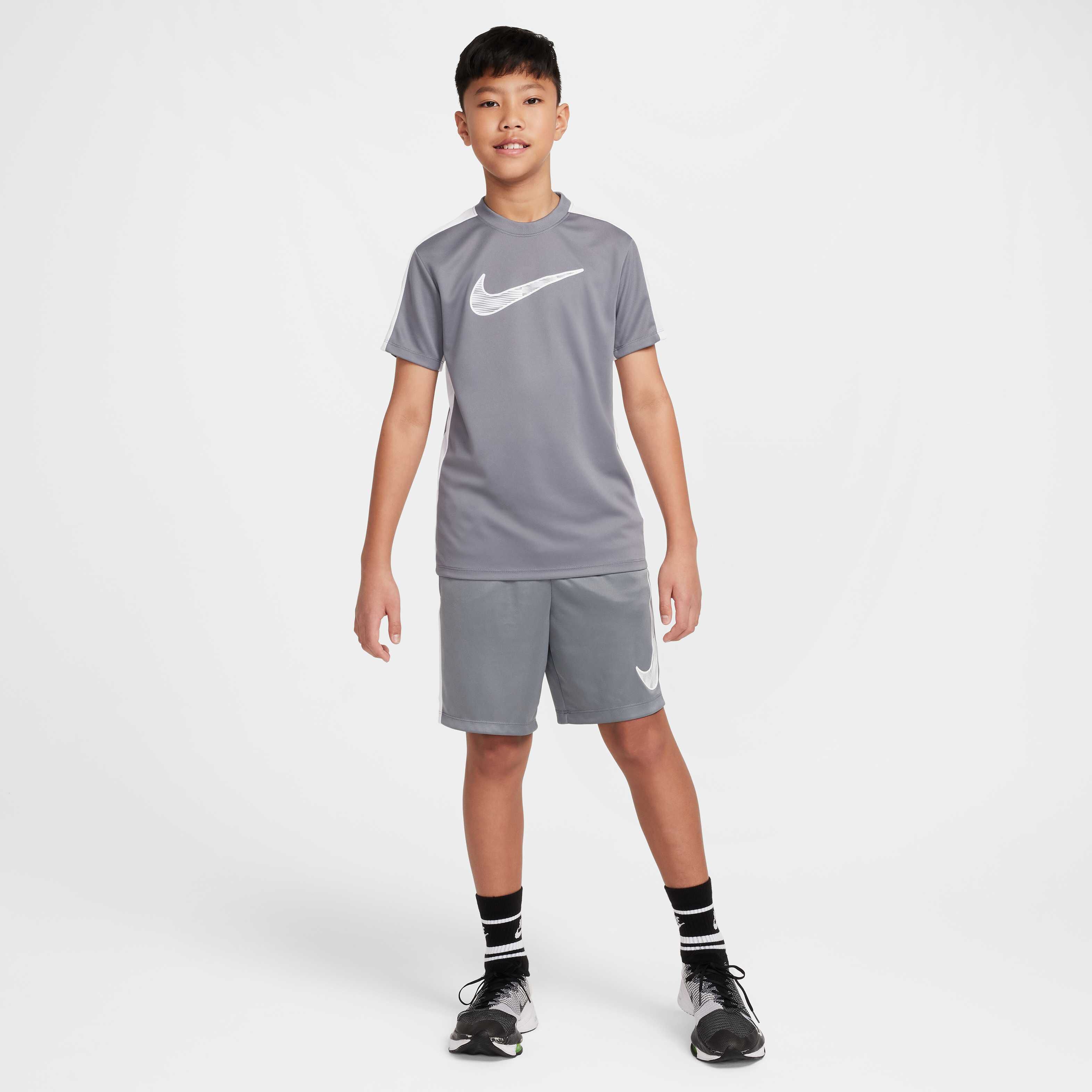 نايكي تروفي23 image number 5