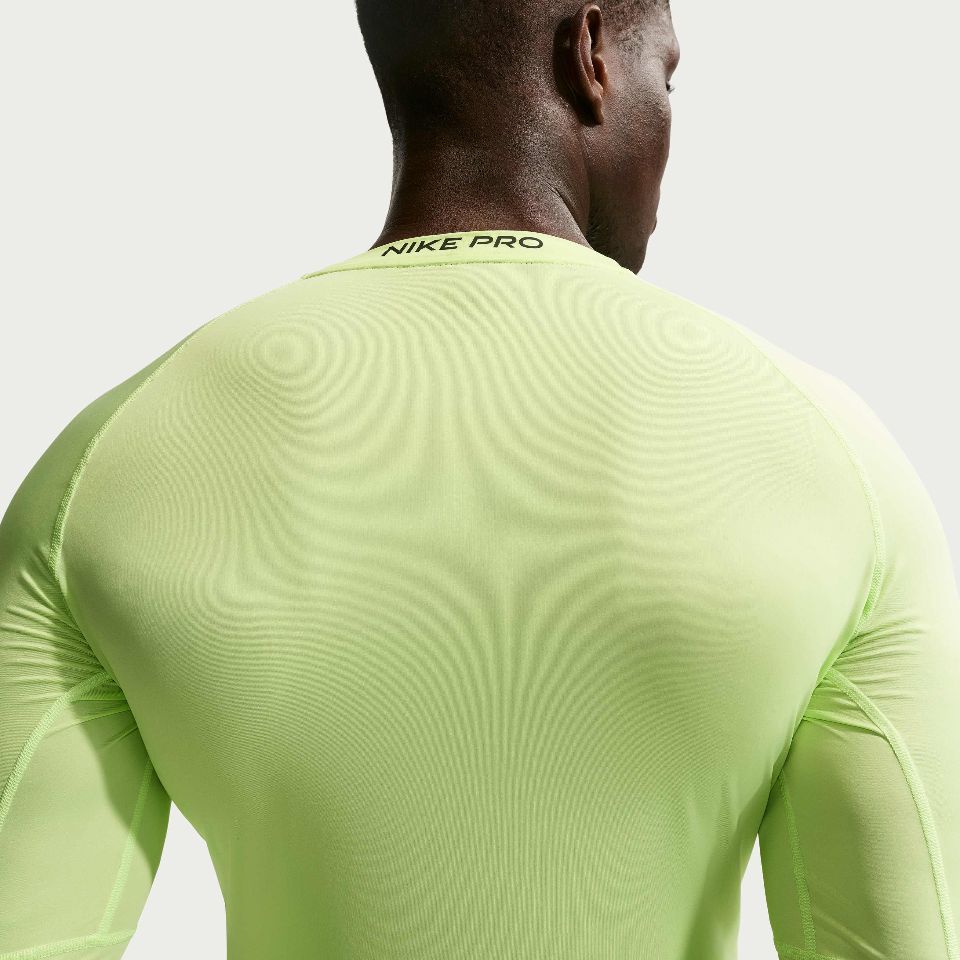 نايكي برو image number 6