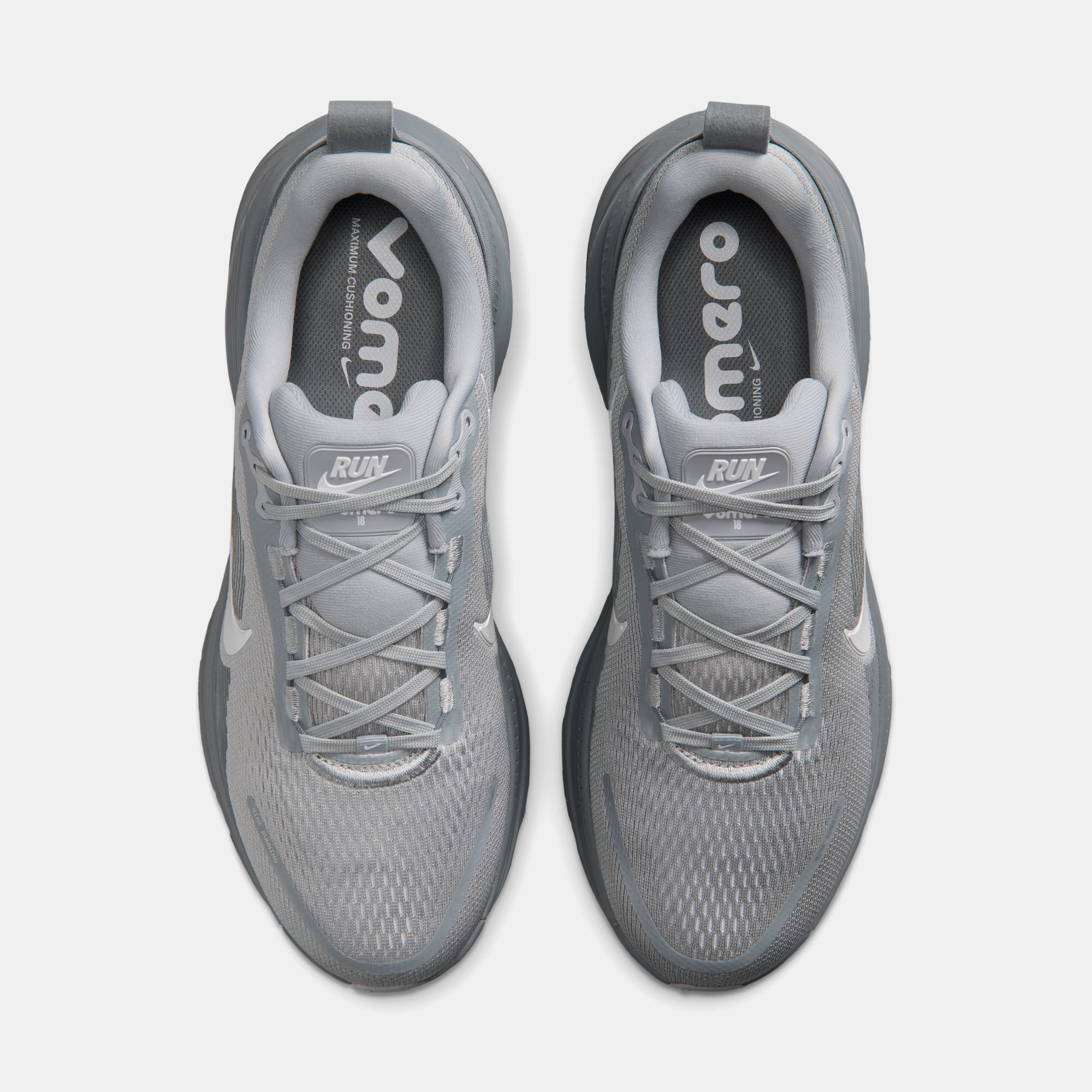 Nike Vomero 18 image number 3