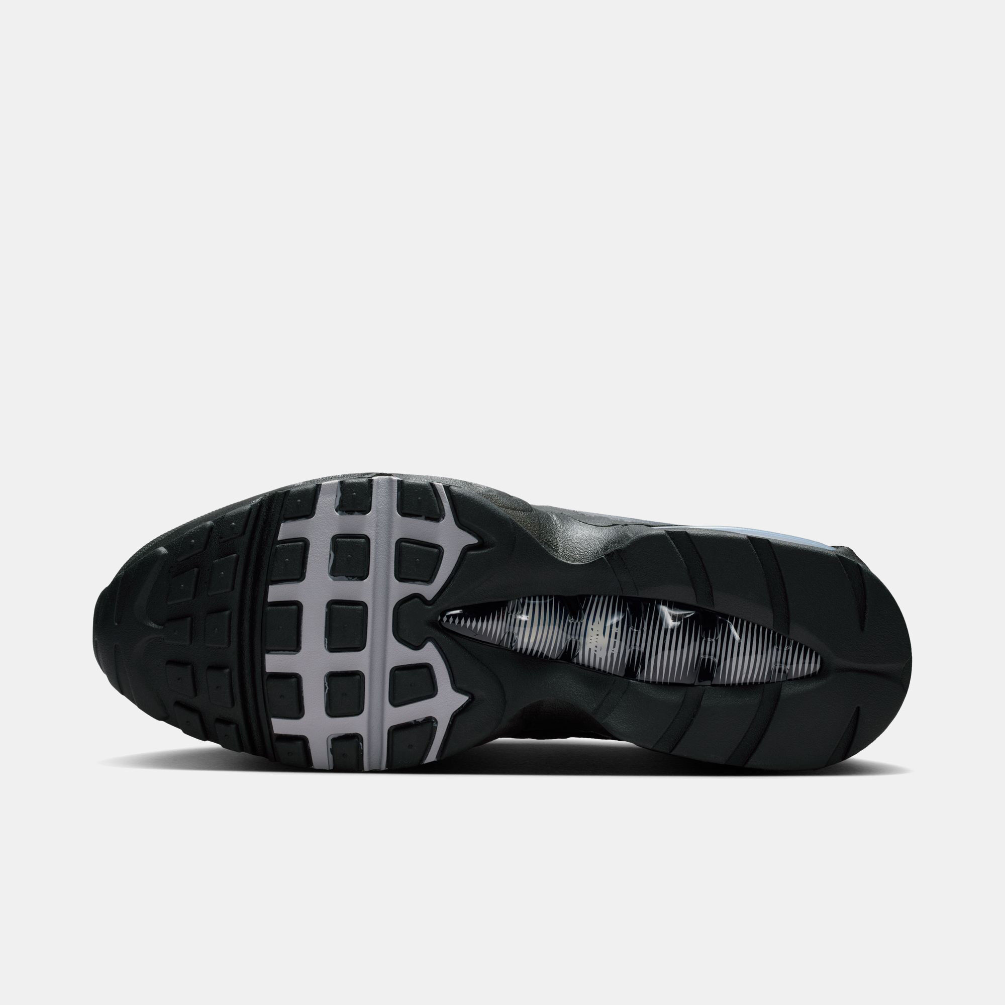Nike Air Max 95 Tech image number 7