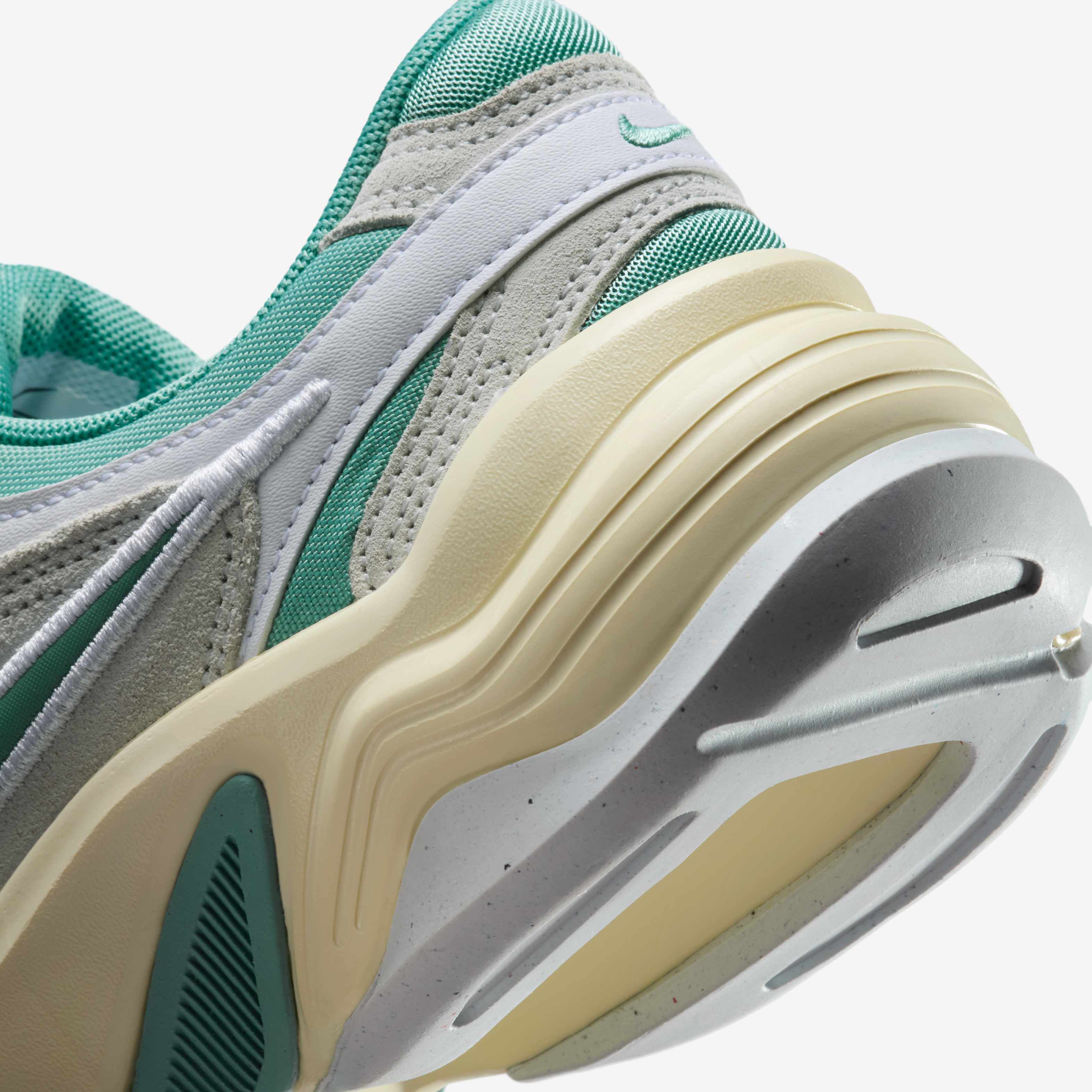 نايكي AL8 image number 7