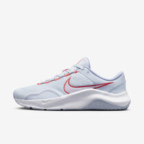 Nike Legend Essential 3 Next Nature