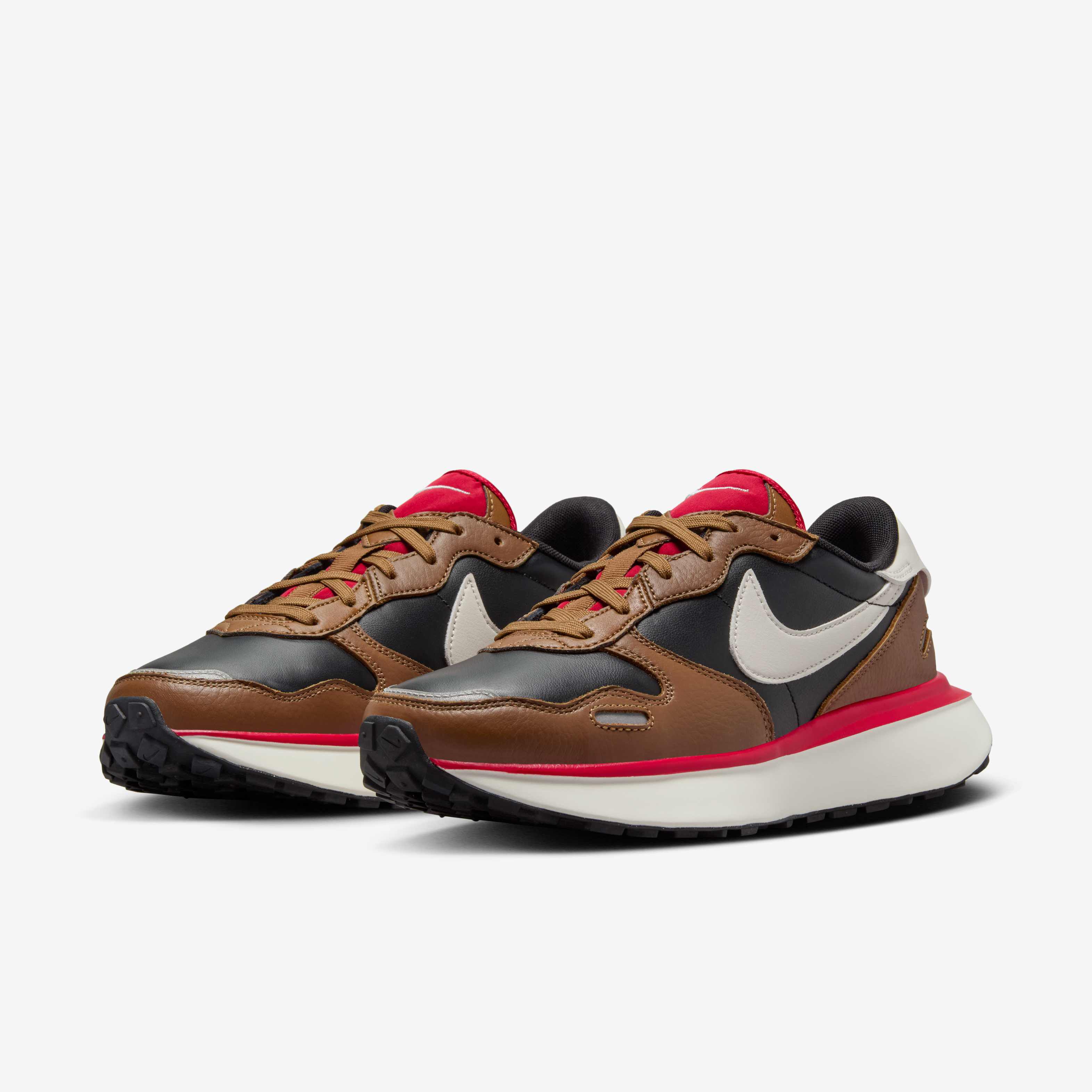 Nike Phoenix Waffle Leather image number 4