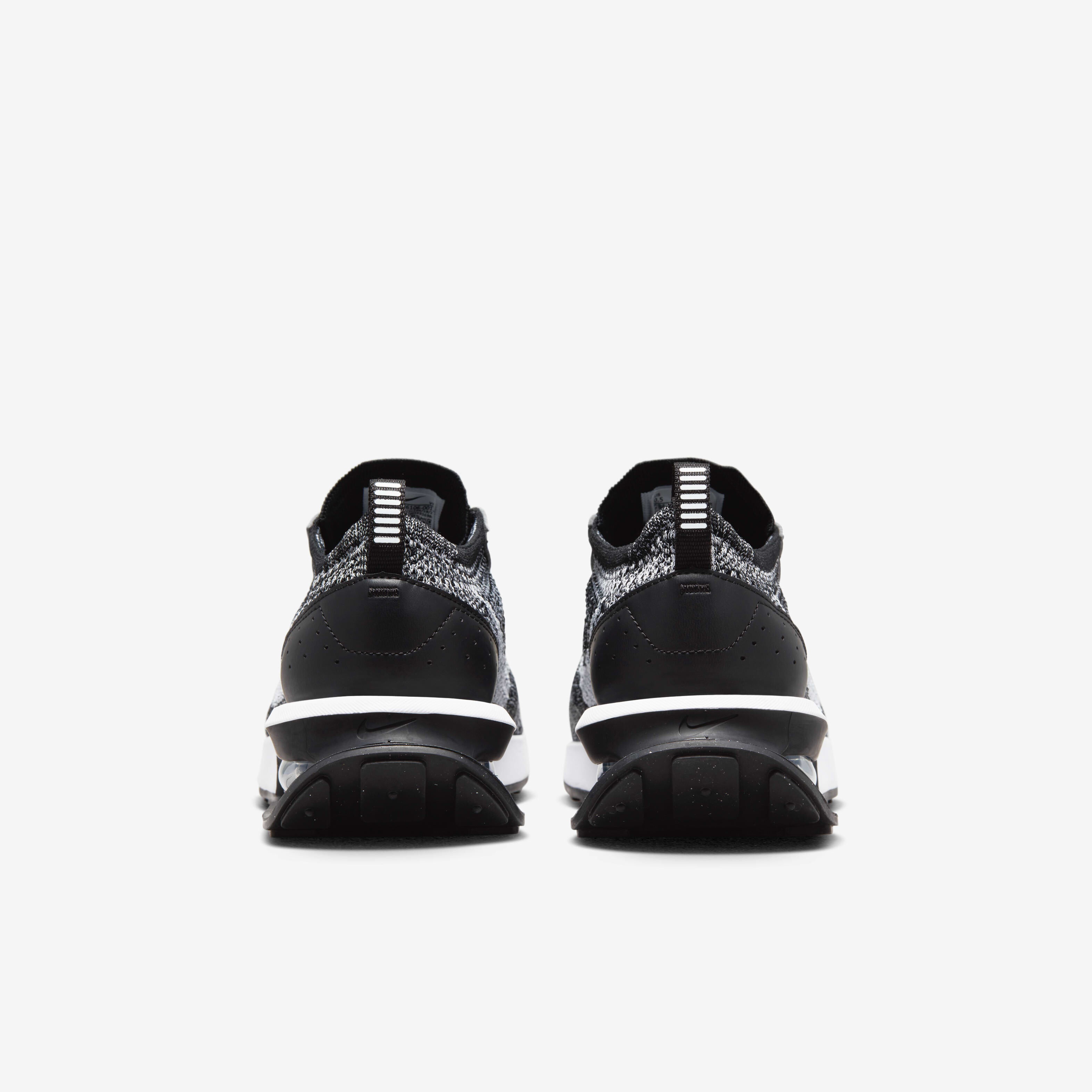 Nike Air Max Flyknit Racer image number 5