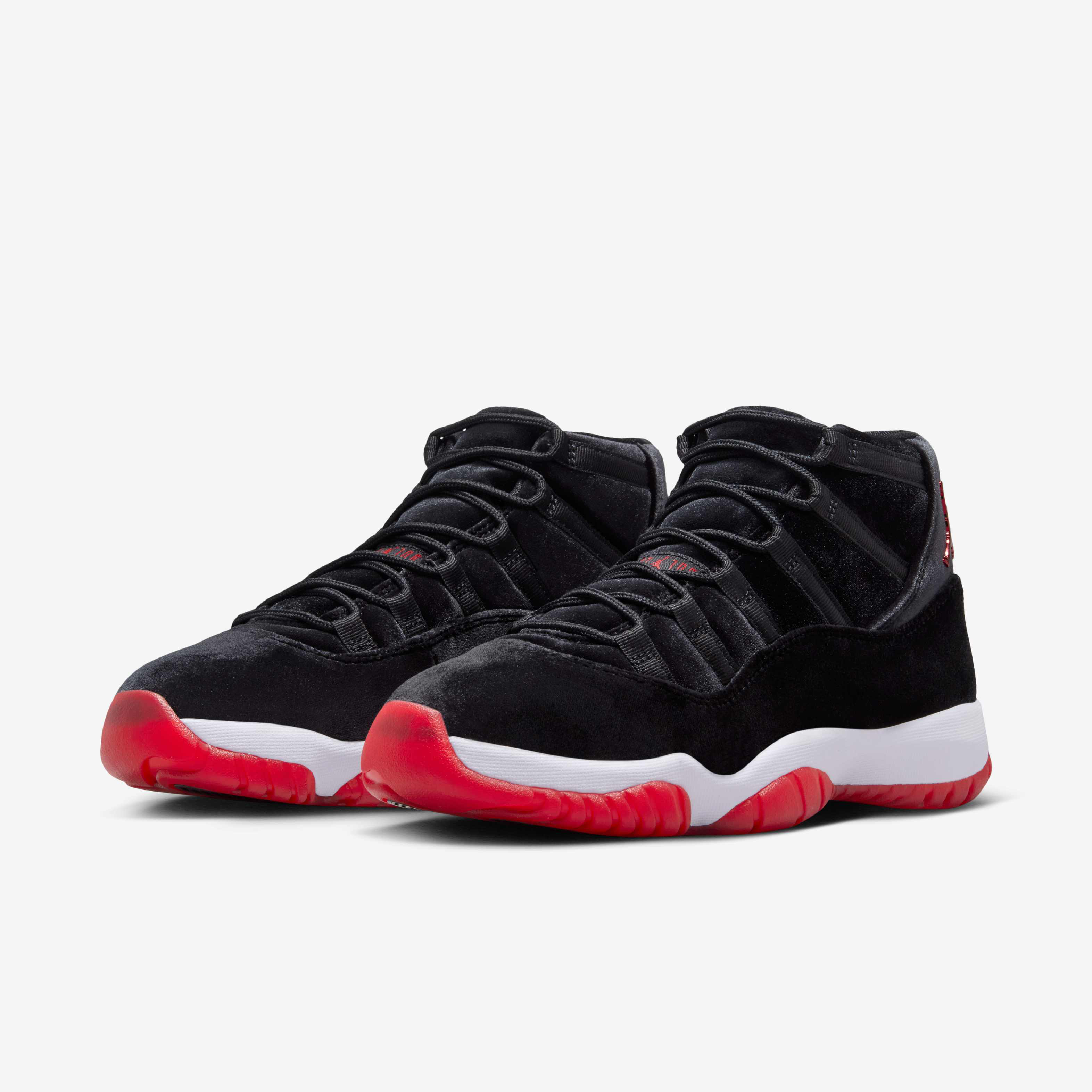 Air Jordan 11 Retro 'Bred Velvet' image number 4