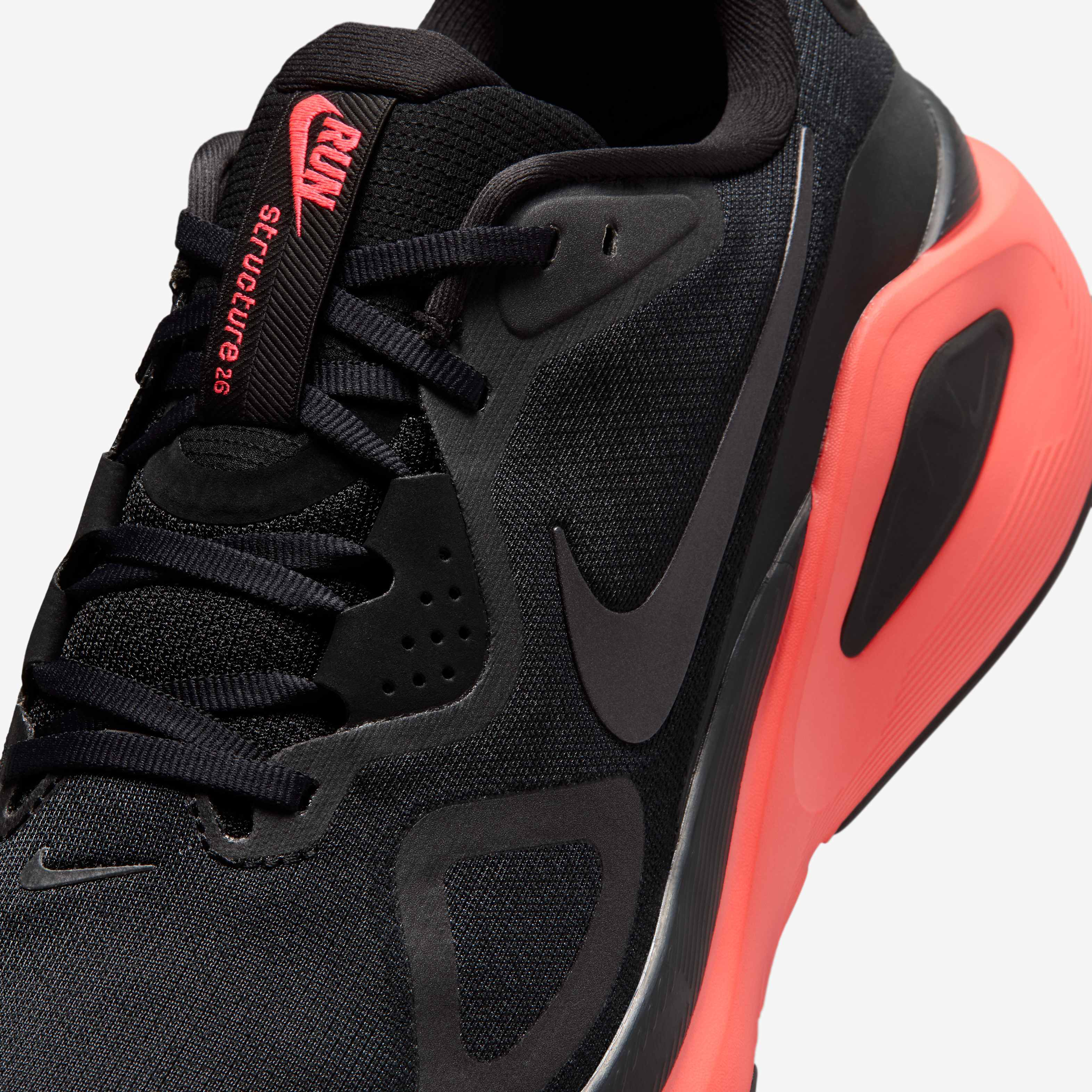 Nike Structure 26 image number 6