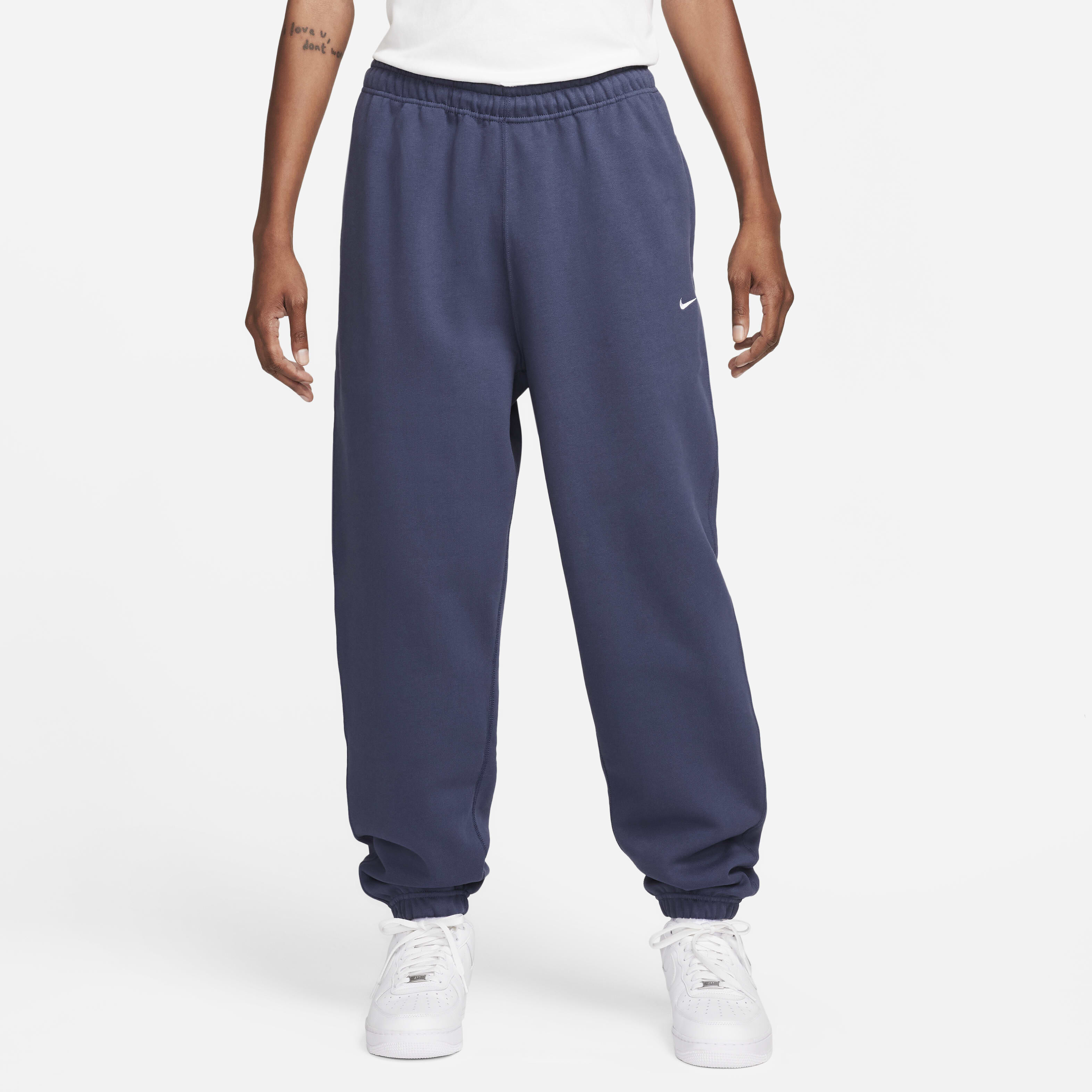 Buy Nike Solo Swoosh Men s Fleece Trousers Nike Qatar Official