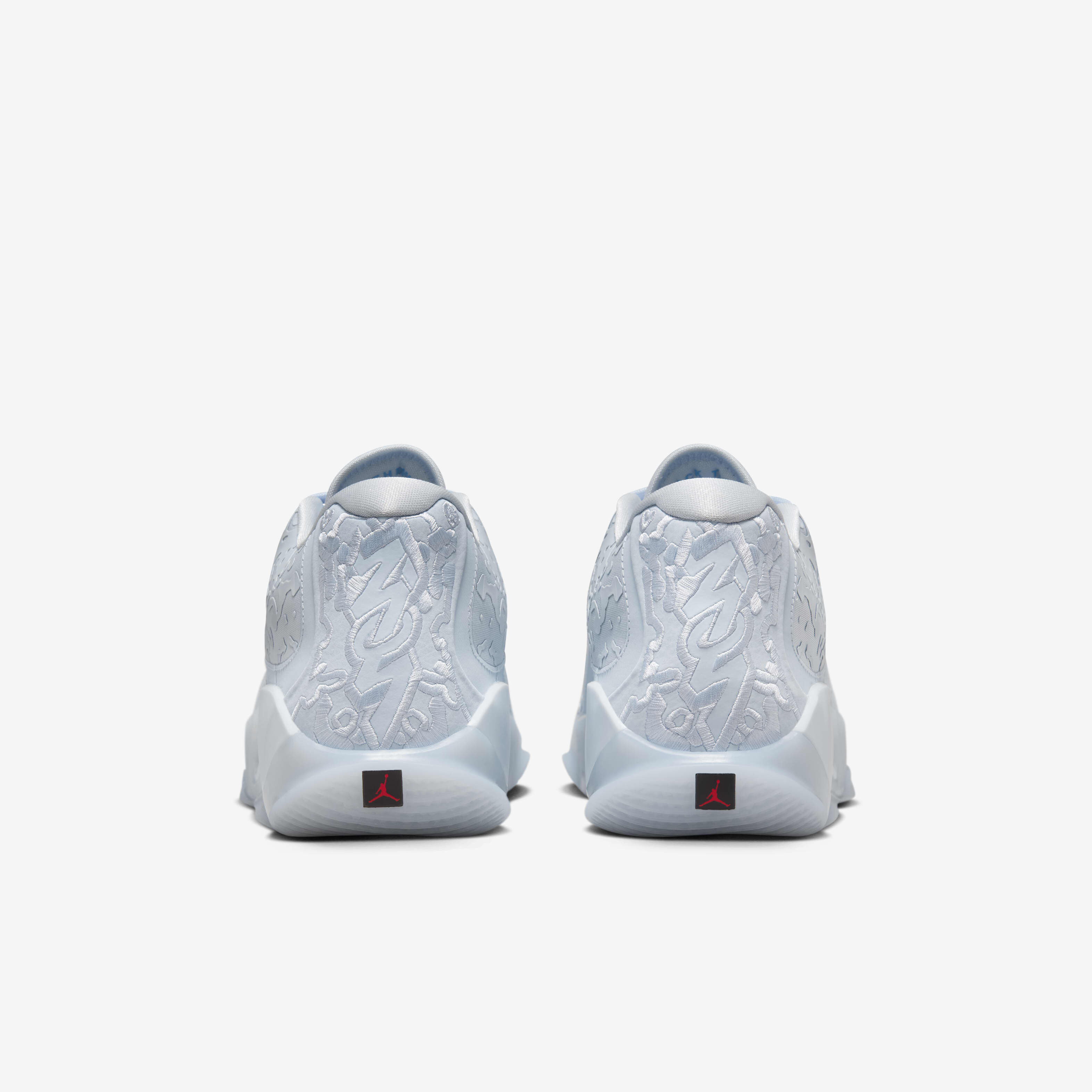 Zion 3 'Mud, Sweat and Tears' image number 5