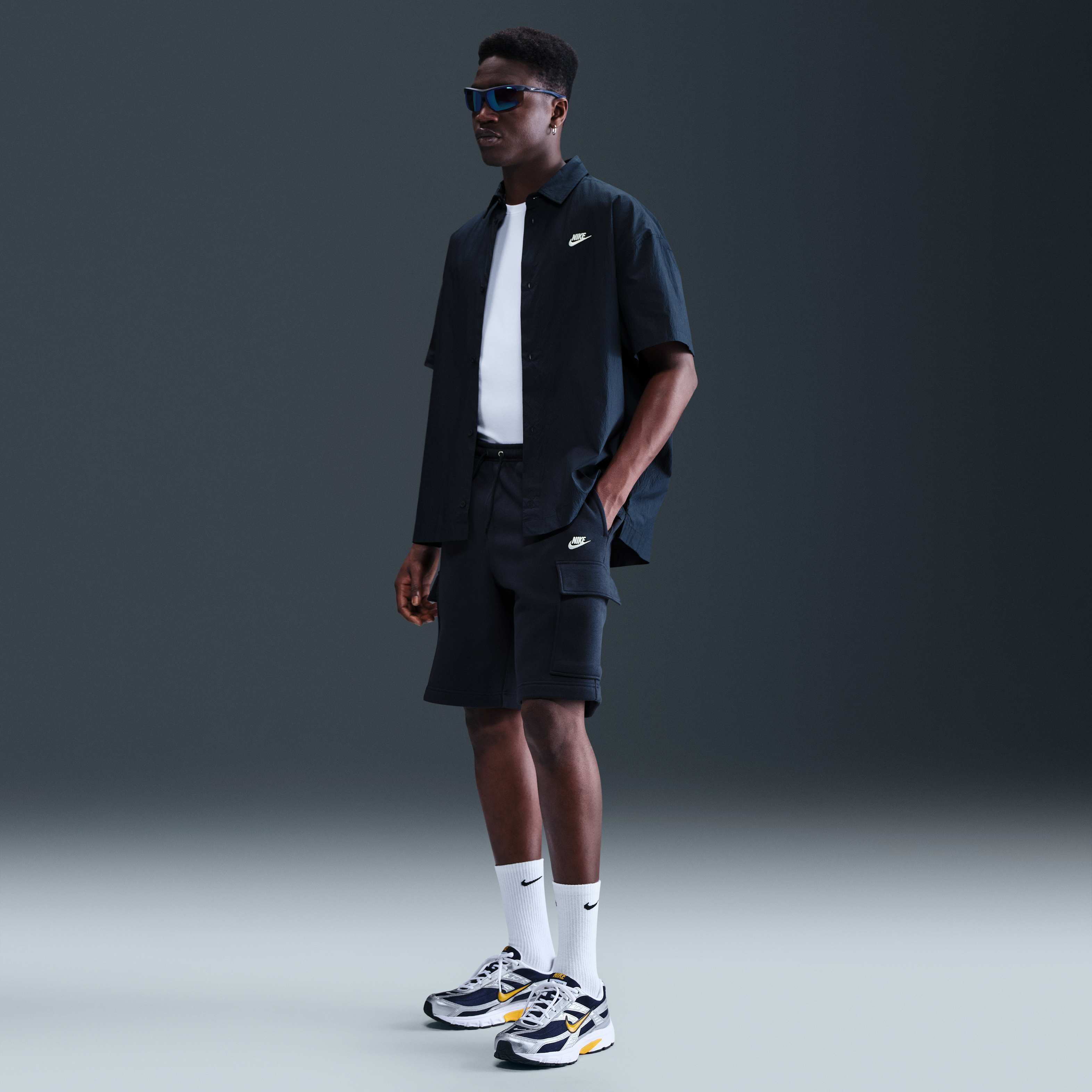 Nike Club image number 0