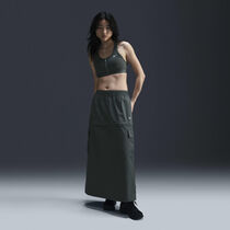 Nike Sportswear Essential