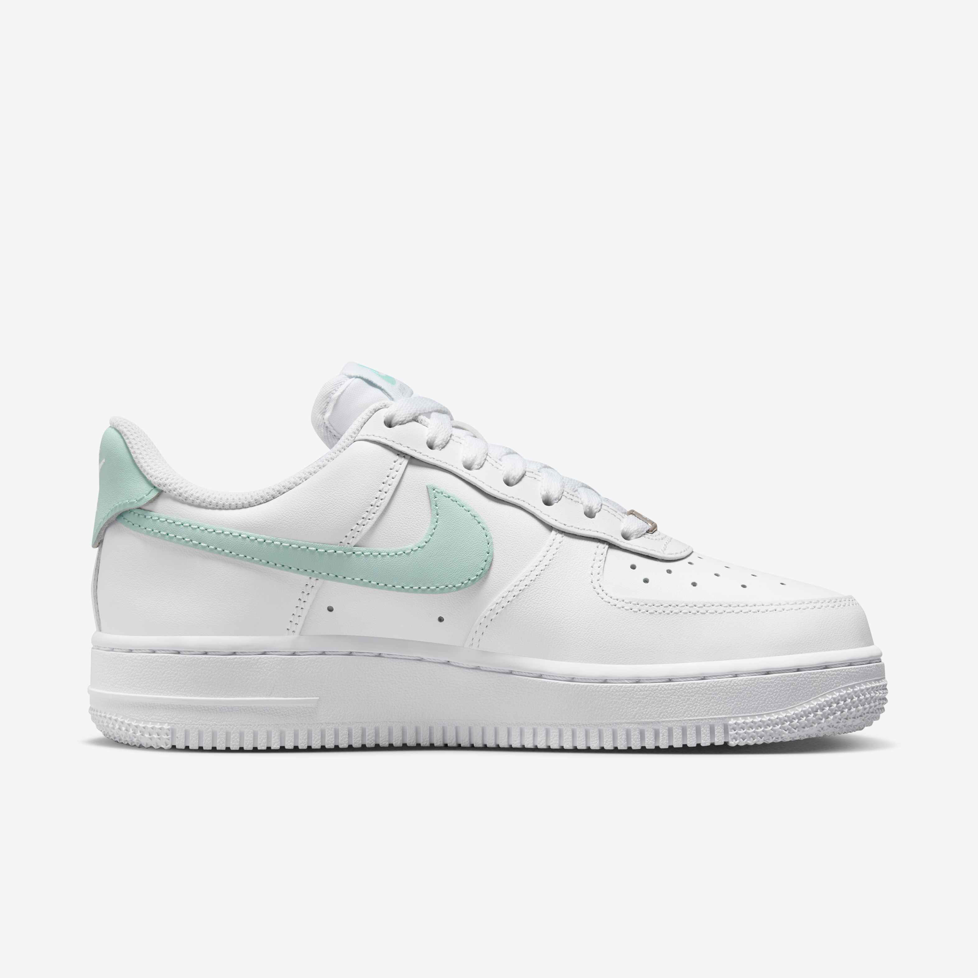 Nike Air Force 1 '07 EasyOn image number 3