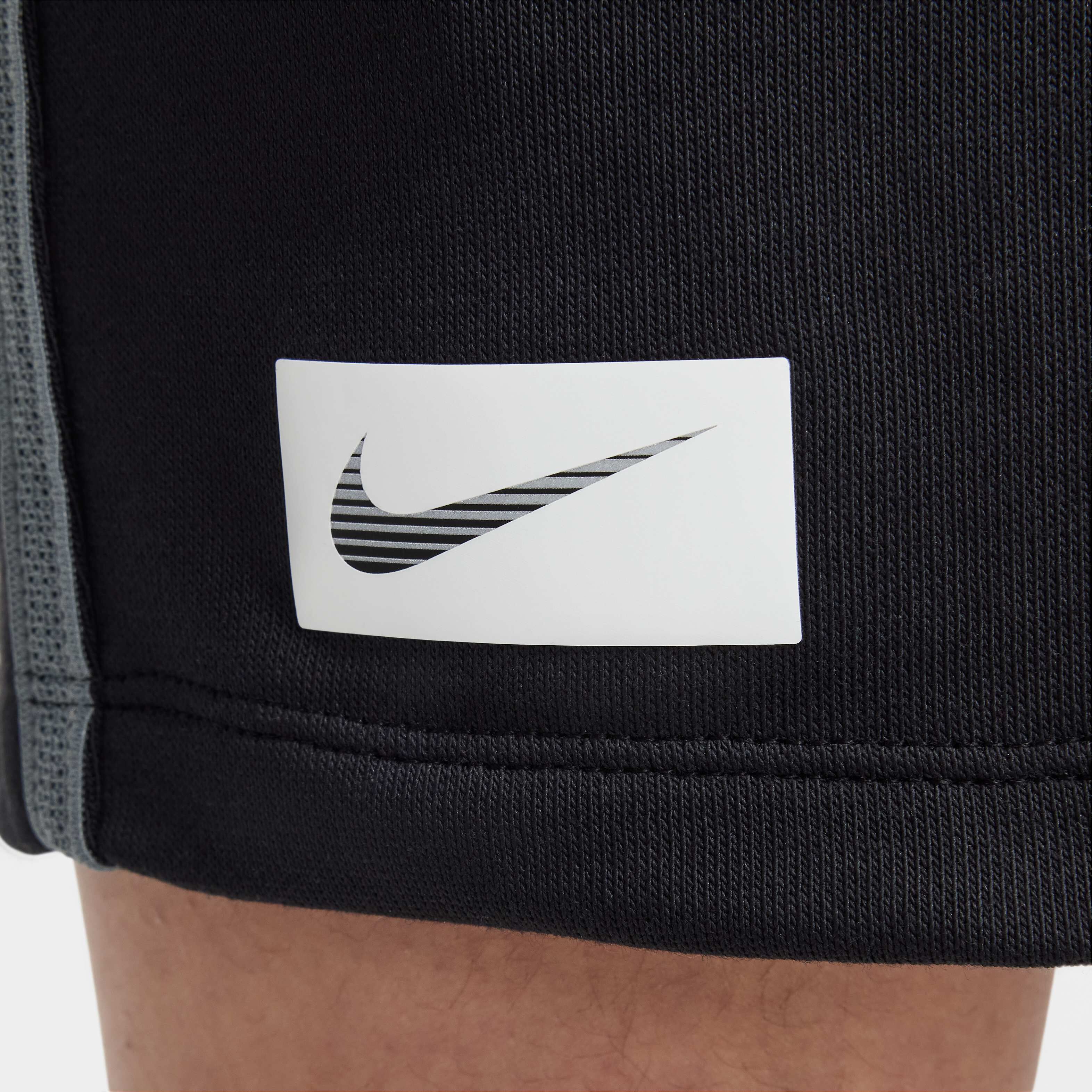 نايكي مالتي image number 7