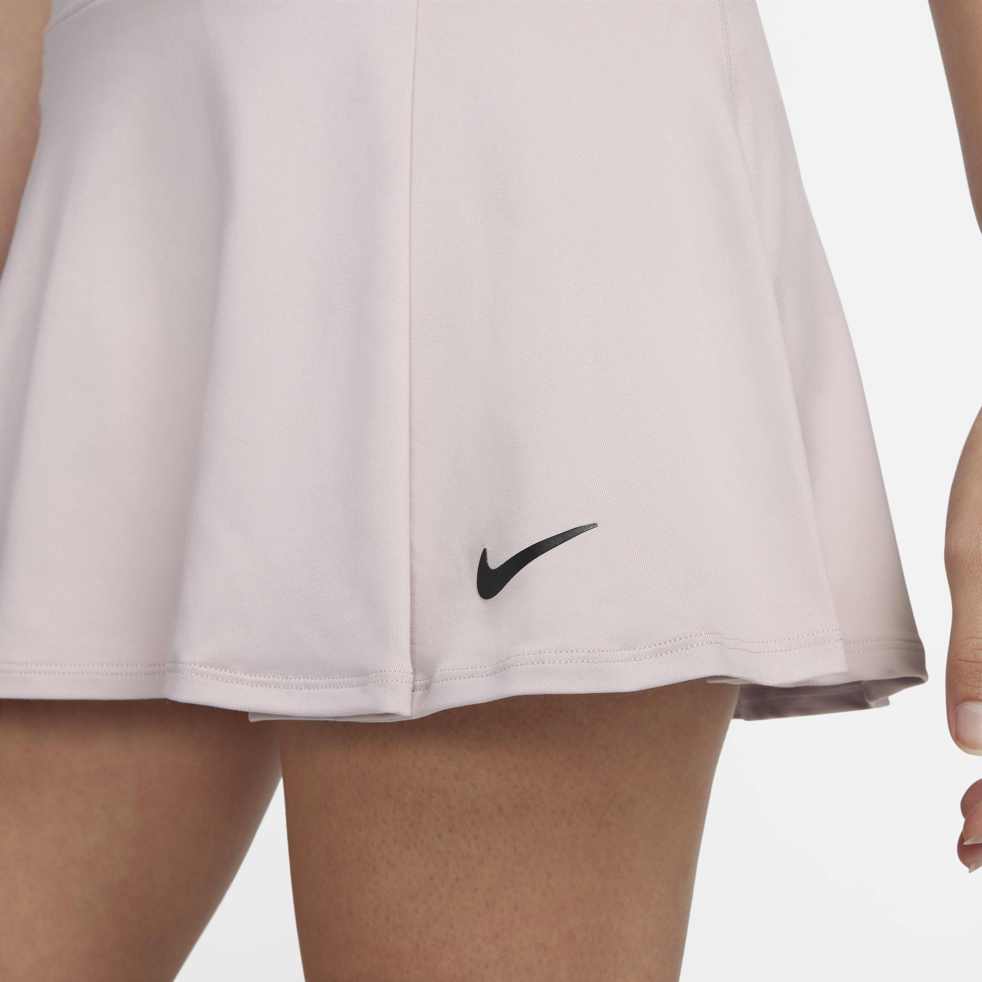 NikeCourt Dri-FIT Victory image number 3