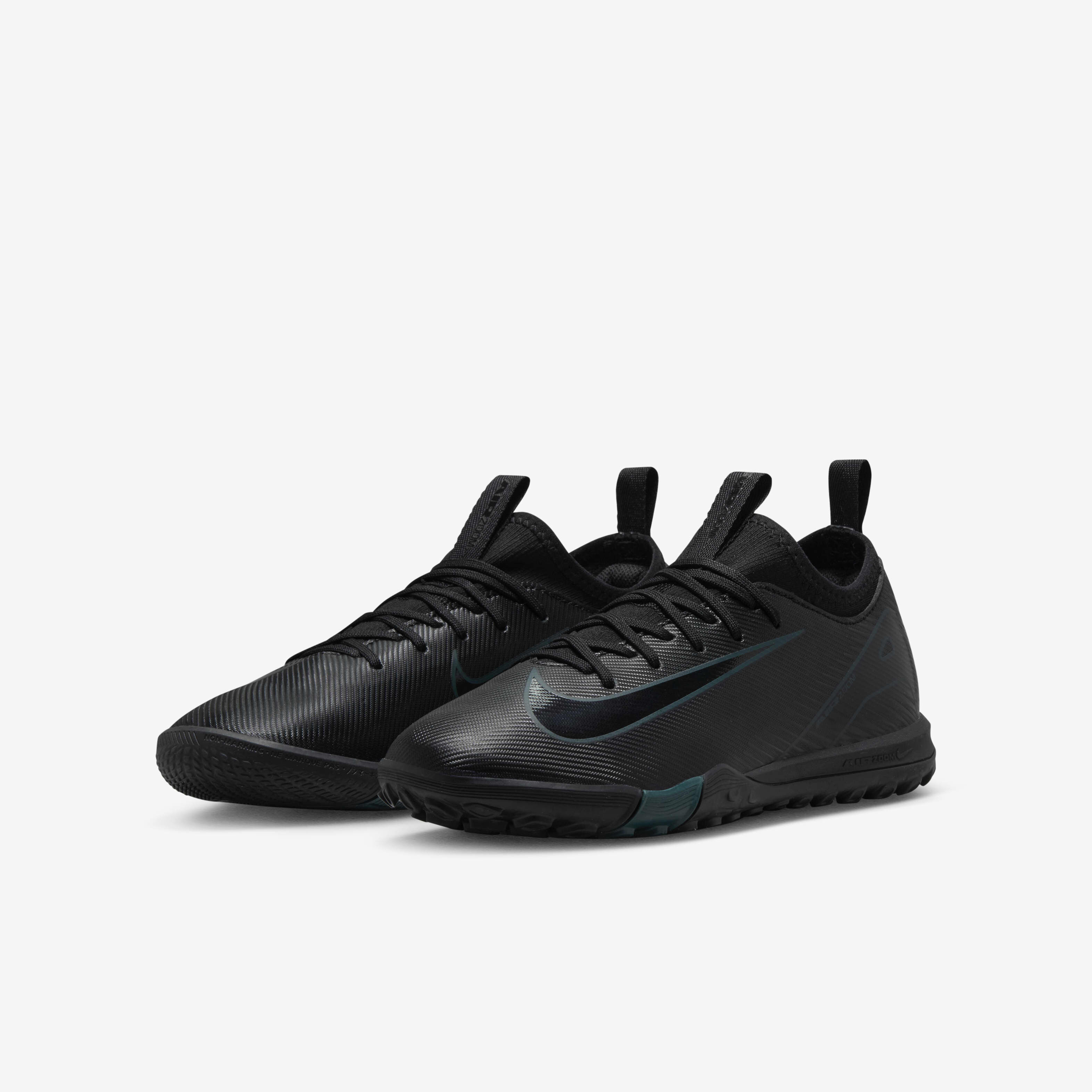 Buy Nike Jr. Mercurial Vapor 16 Academy Younger Older Kids IC Low Top Football Shoes Nike Qatar Official