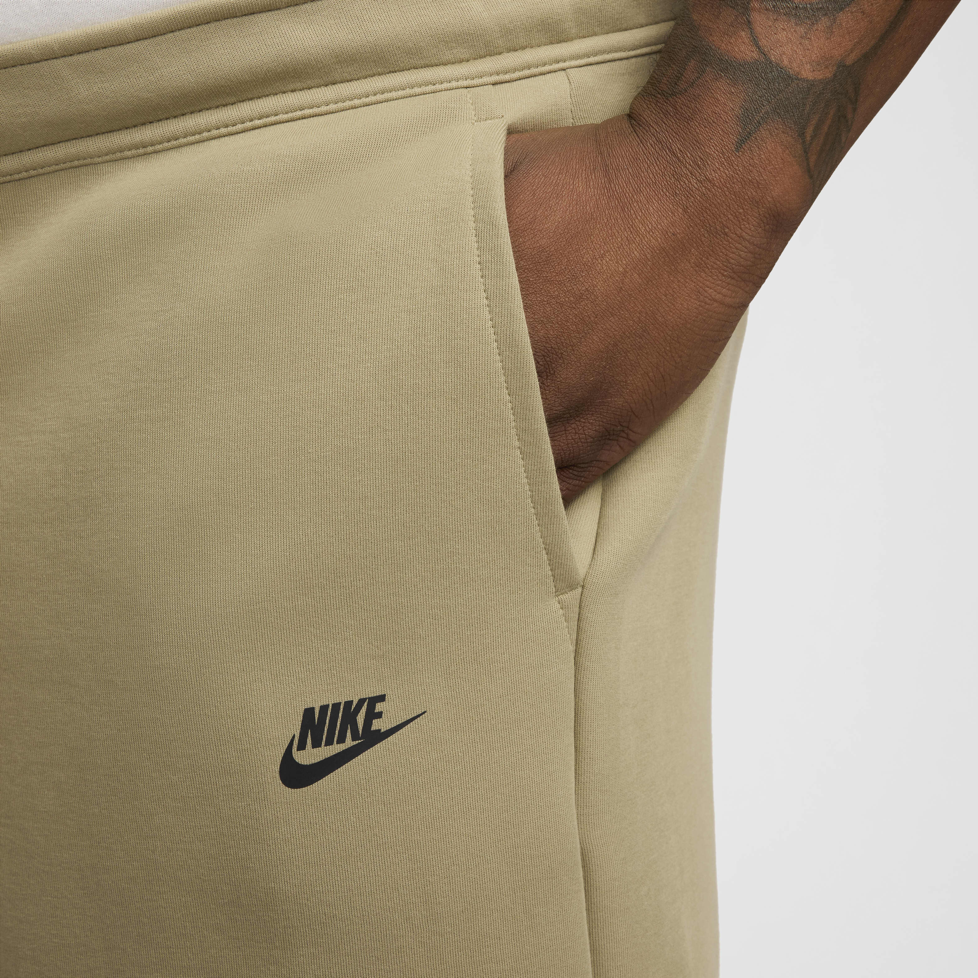 Nike Sportswear Tech Fleece image number 13