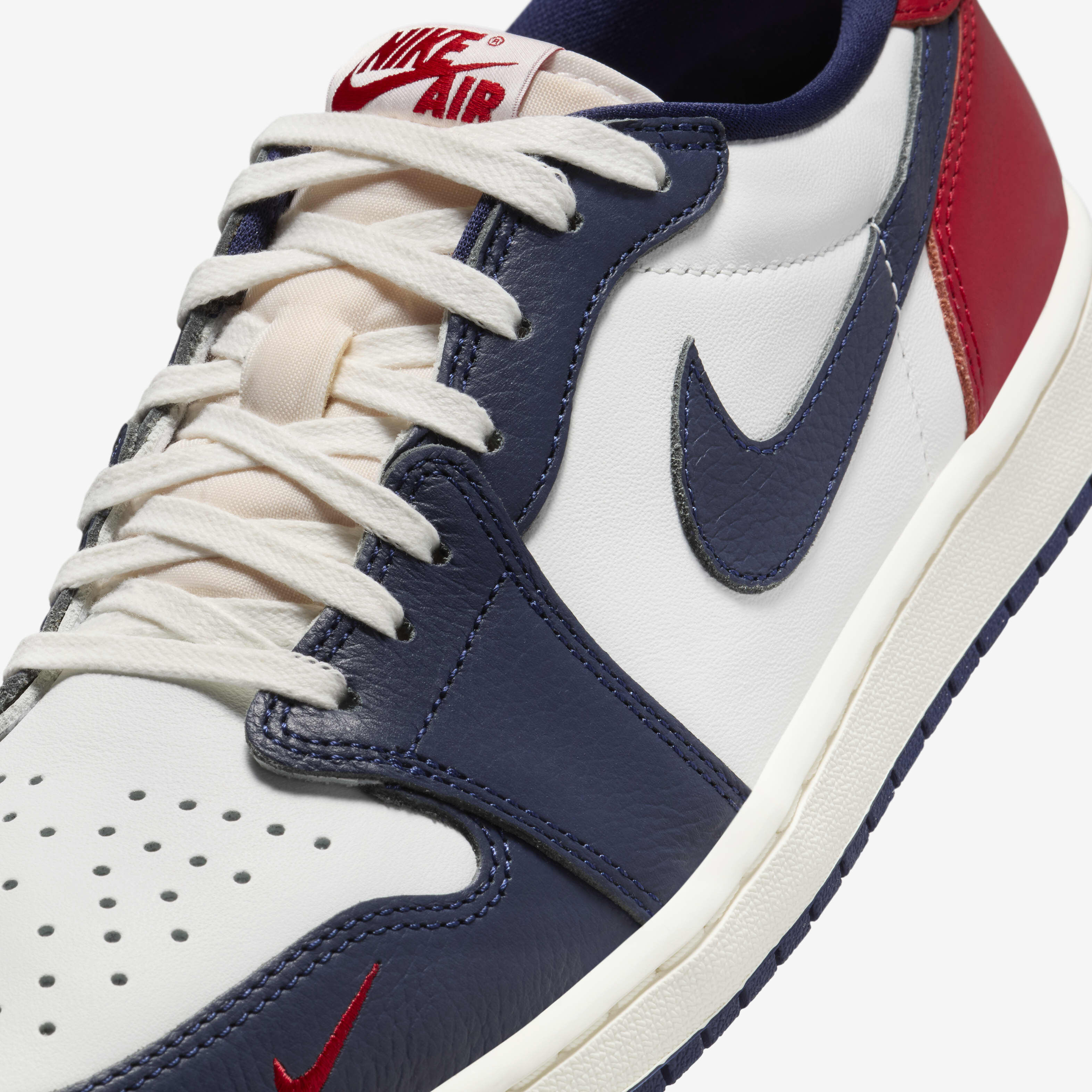 Jordan 1 midnight navy low outlet