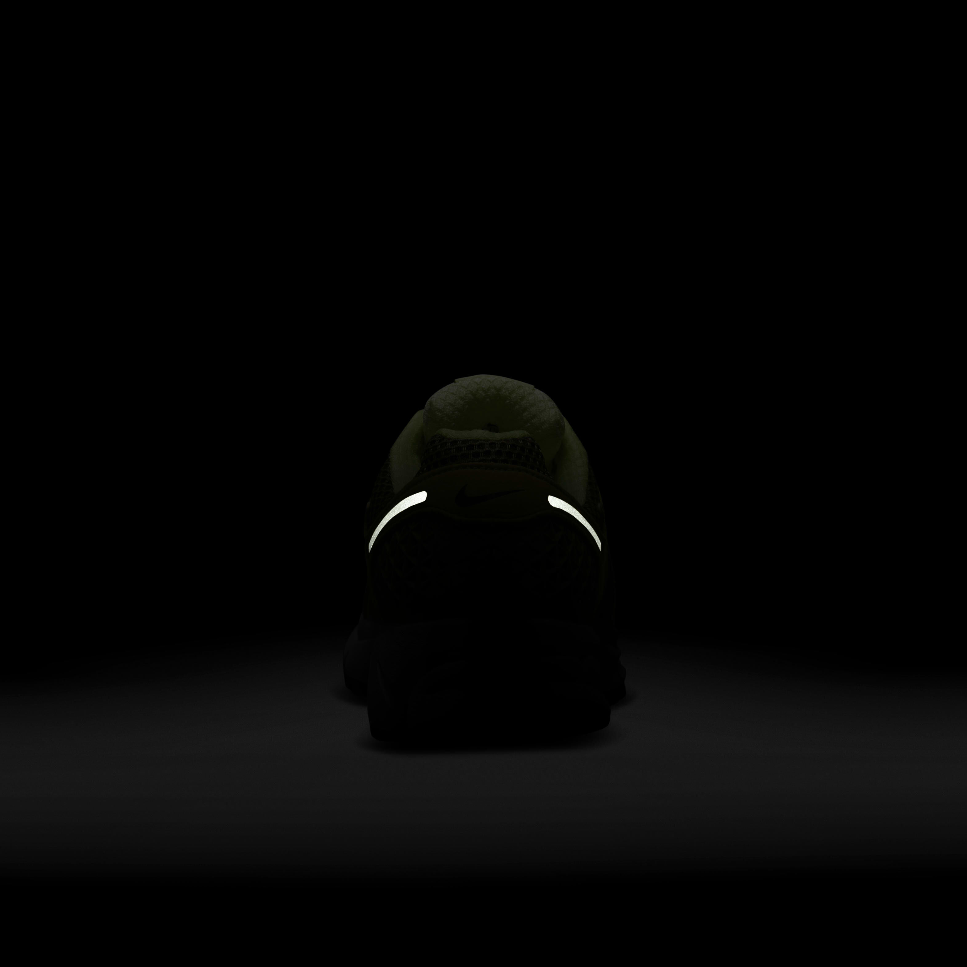 Nike Zoom Vomero 5 image number 9