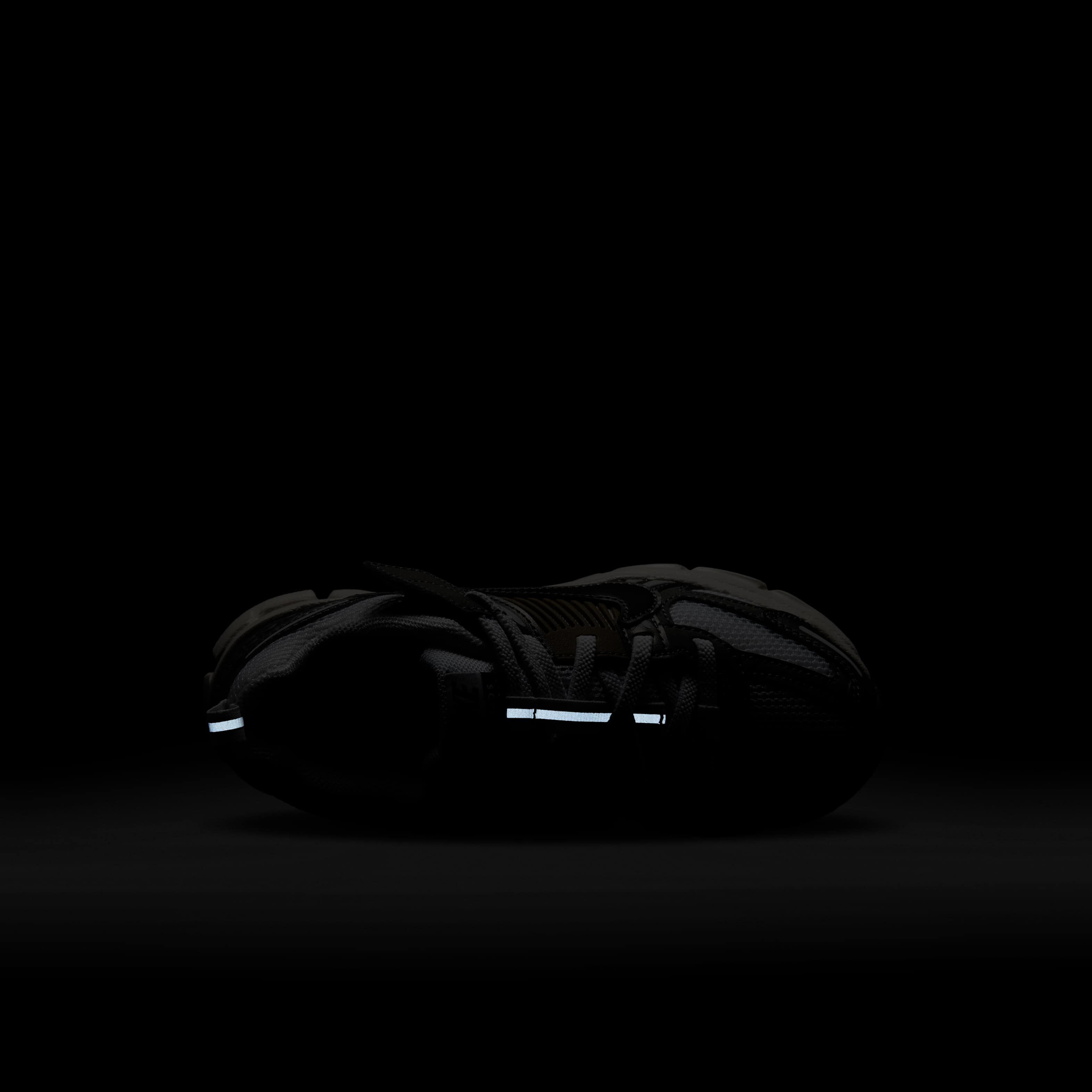 Nike Vomero 5 image number 8