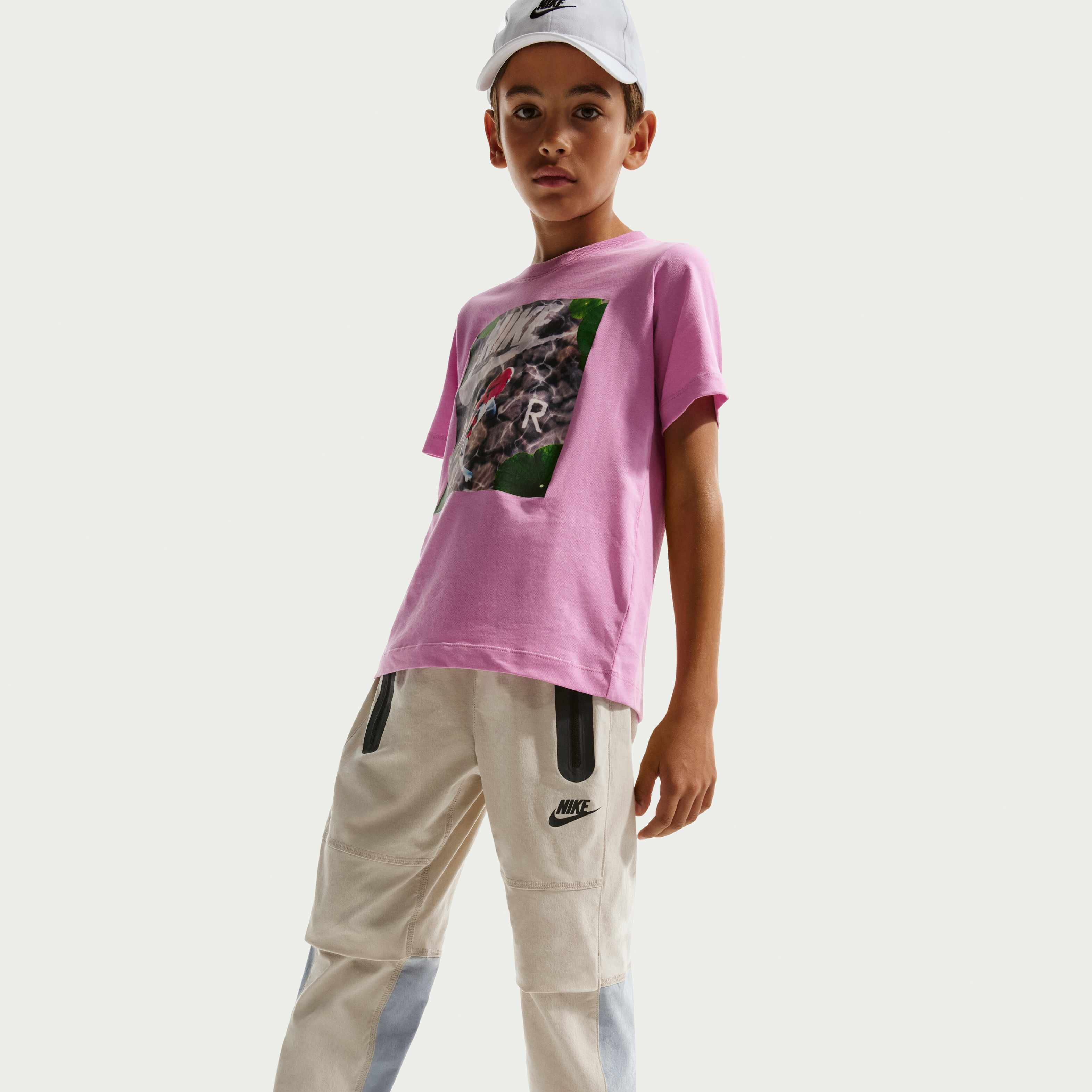 Nike Tech image number 3