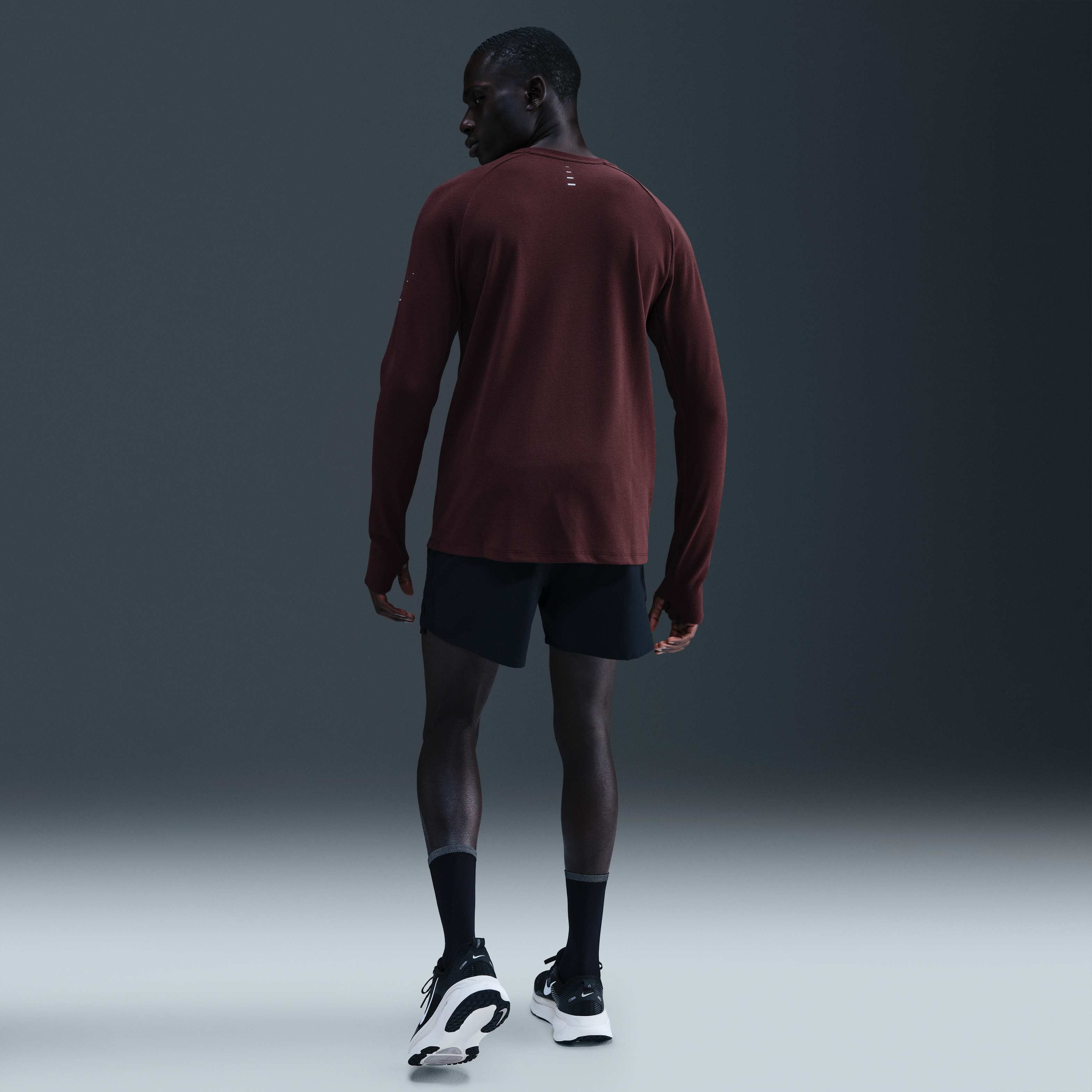 نايكي سترايد image number 4