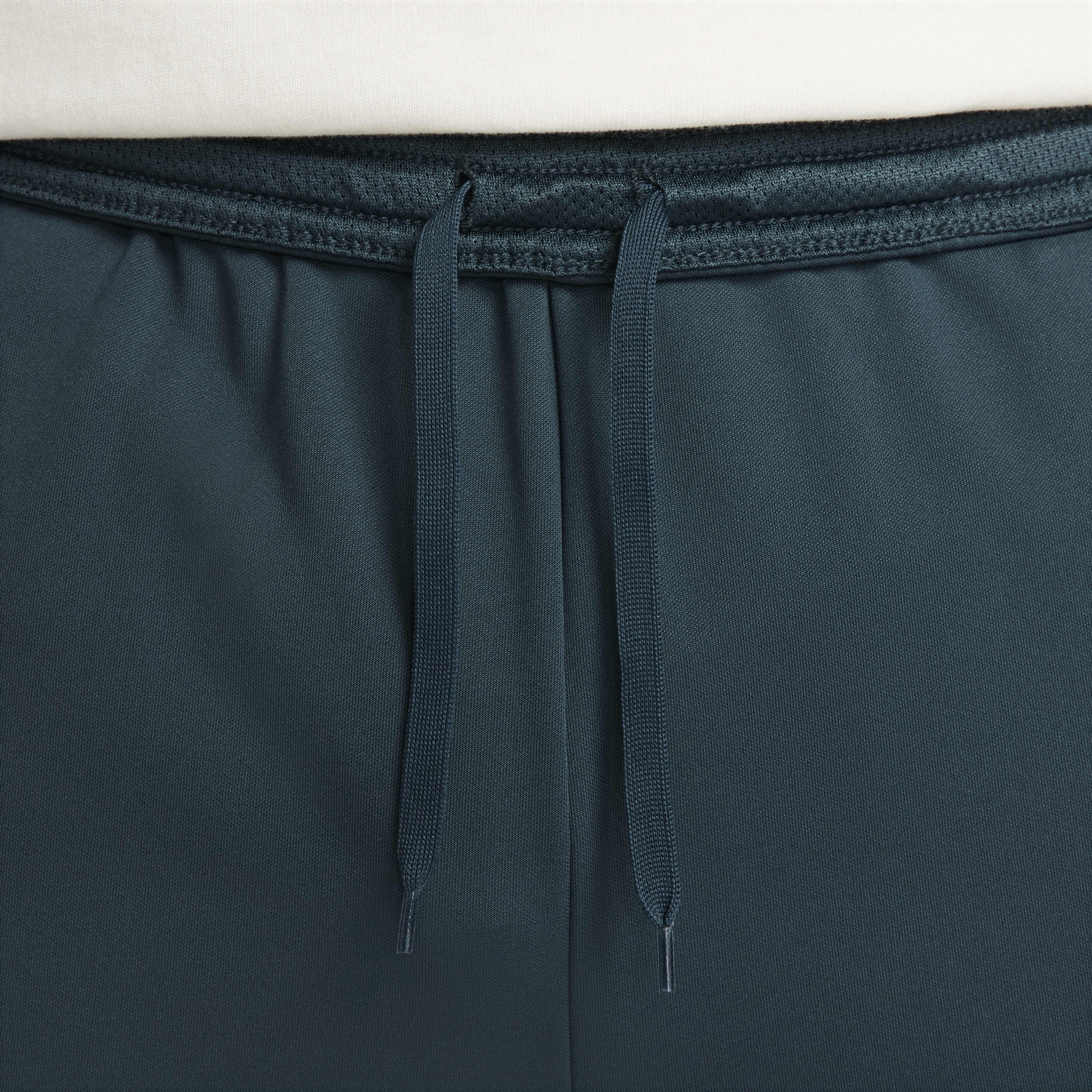 نايكي أكاديمي وينتر وورير image number 2