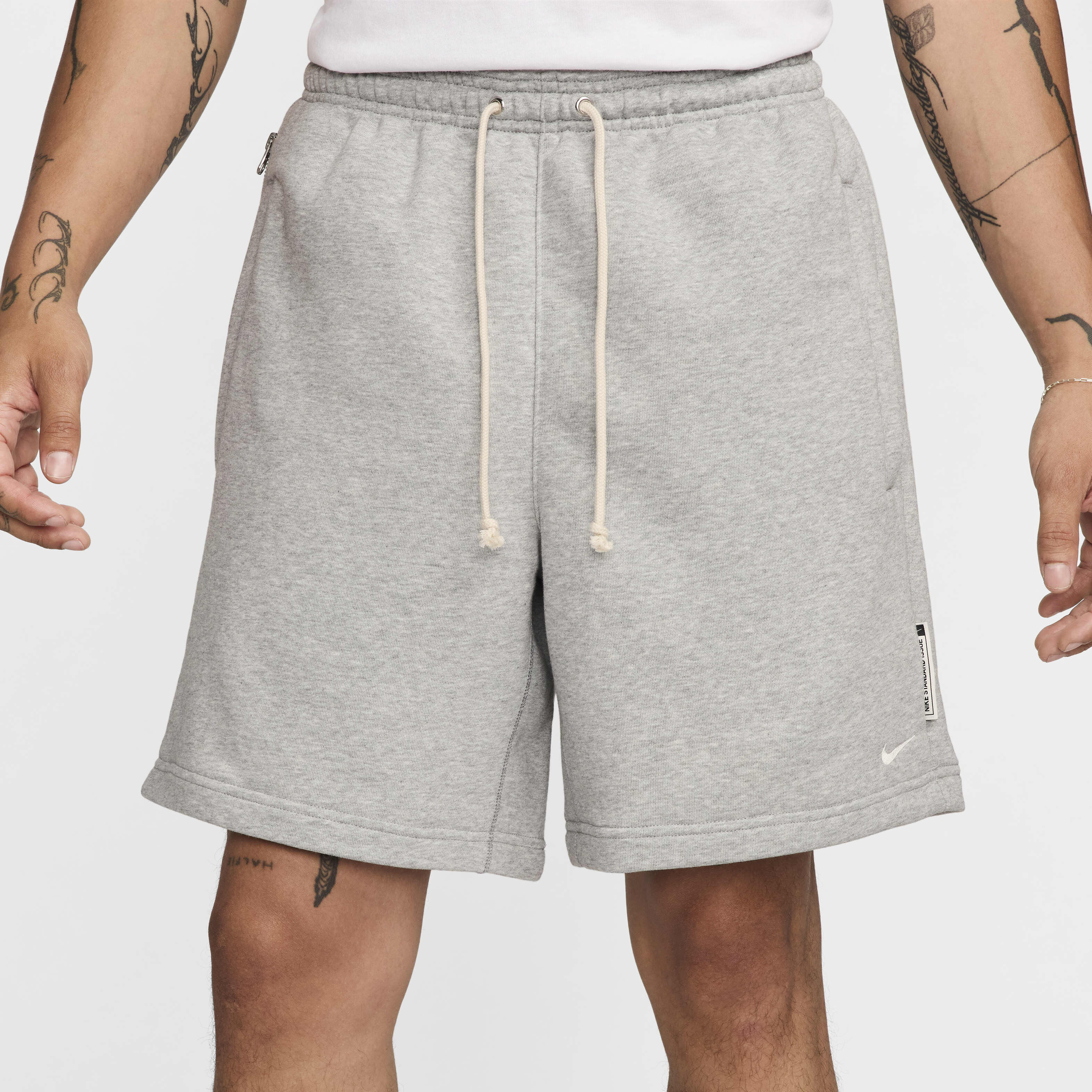 Buy Nike Standard Issue Men s 20.5cm approx. Dri FIT Fleece Basketball Shorts Nike Qatar Official