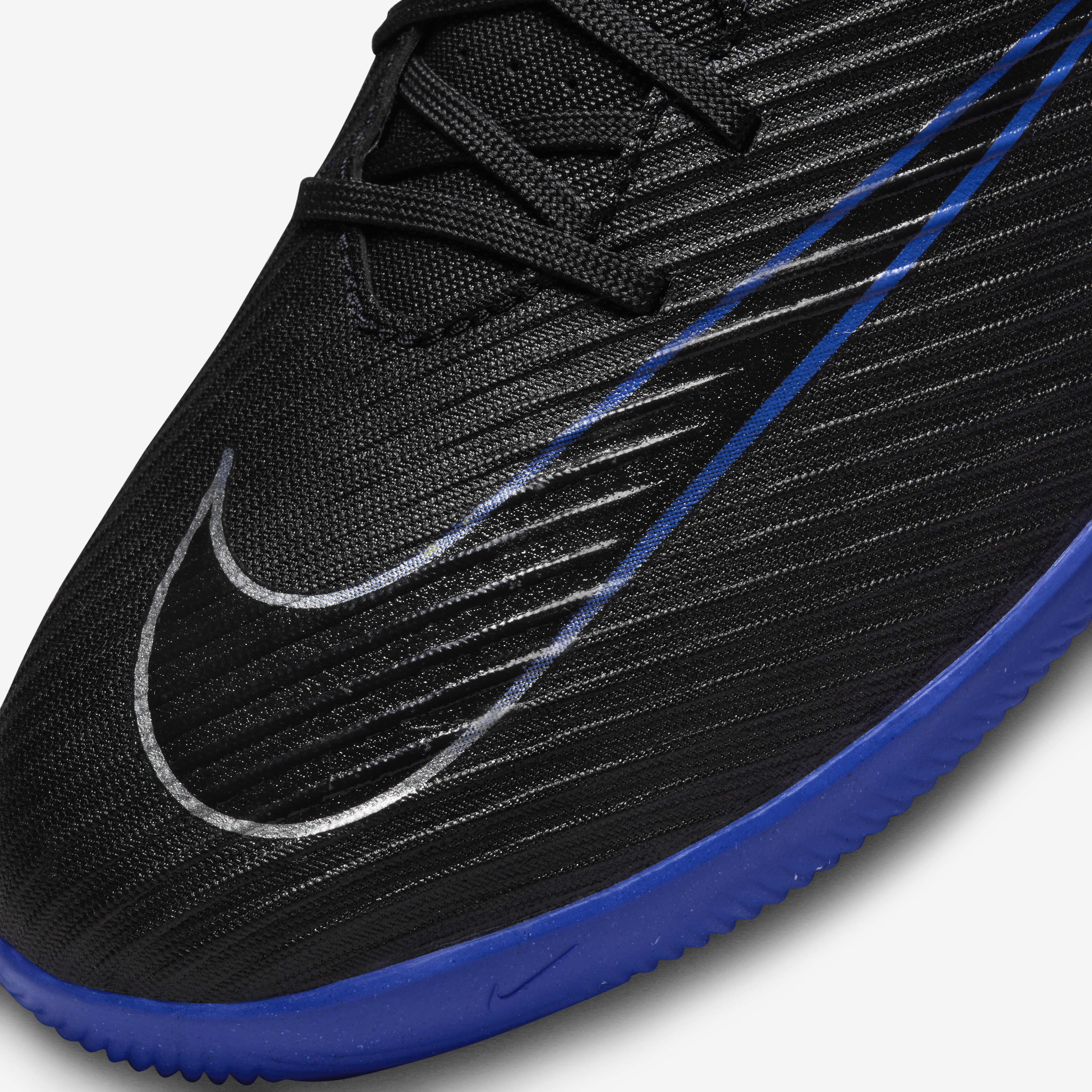 Buy Nike Mercurial Vapor 15 Club Indoor Court Low Top Football Shoes Nike Qatar Official