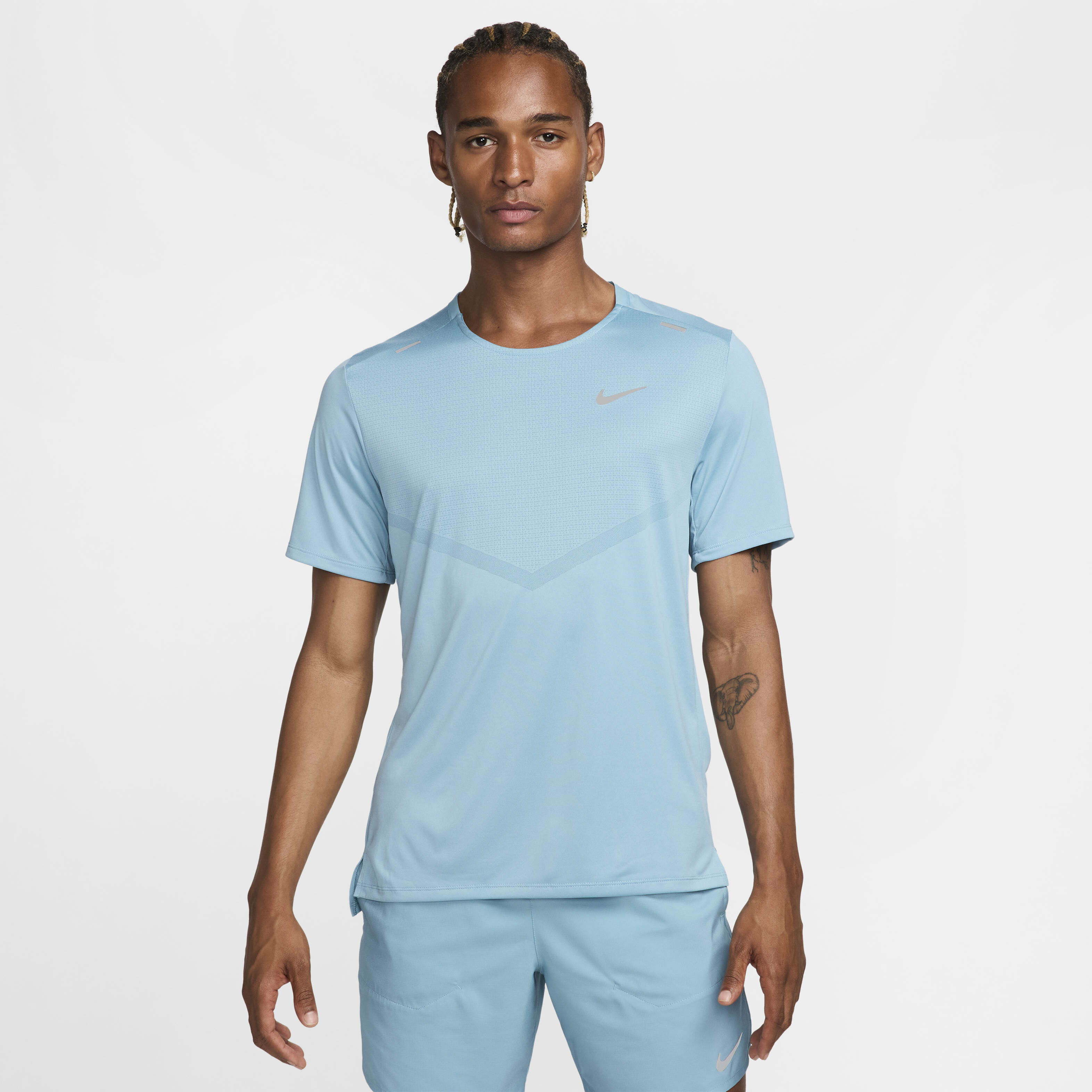 Buy Nike Rise 365 Men s Dri FIT Short Sleeve Running Top Nike Qatar Official
