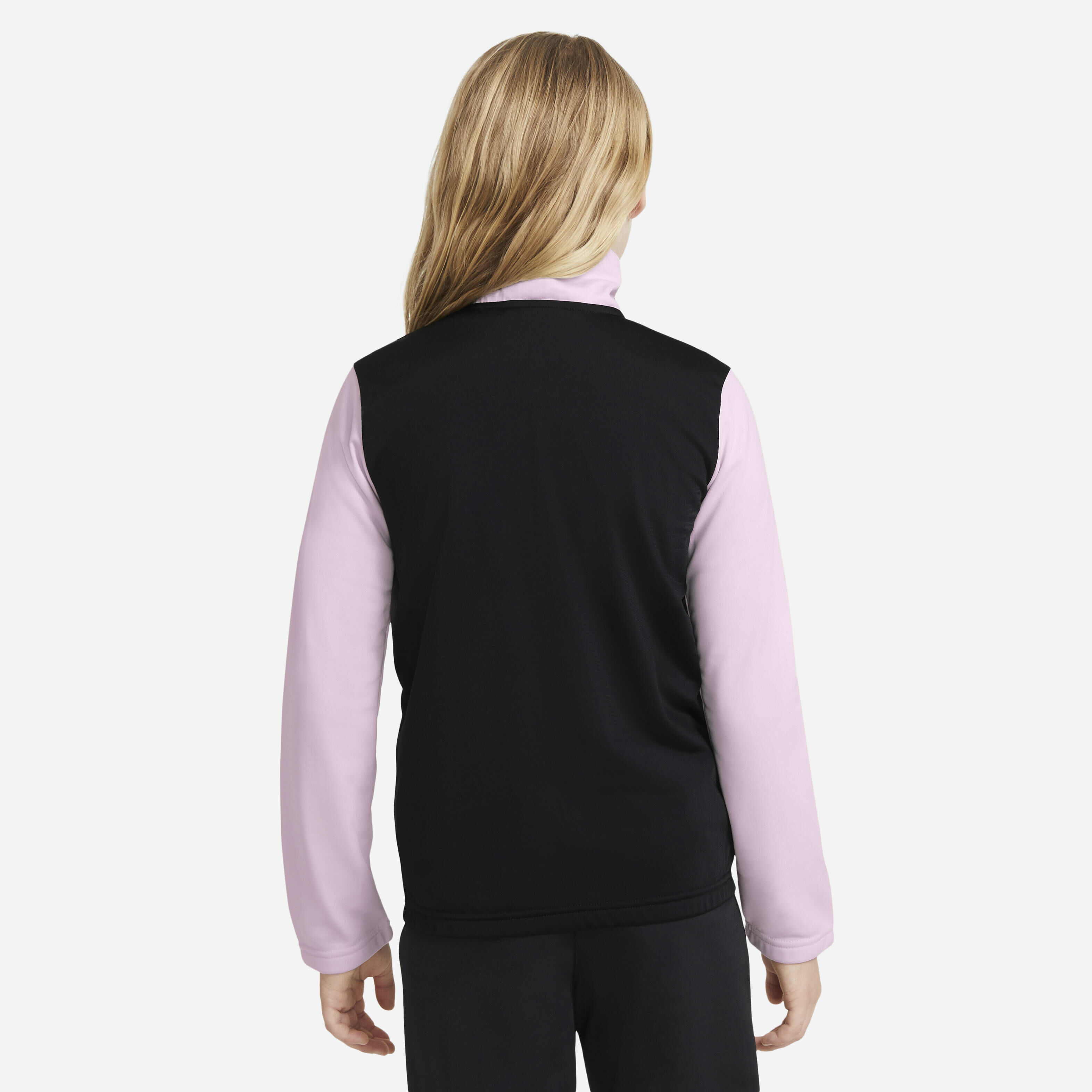 نايكي سبورتسوير image number 3