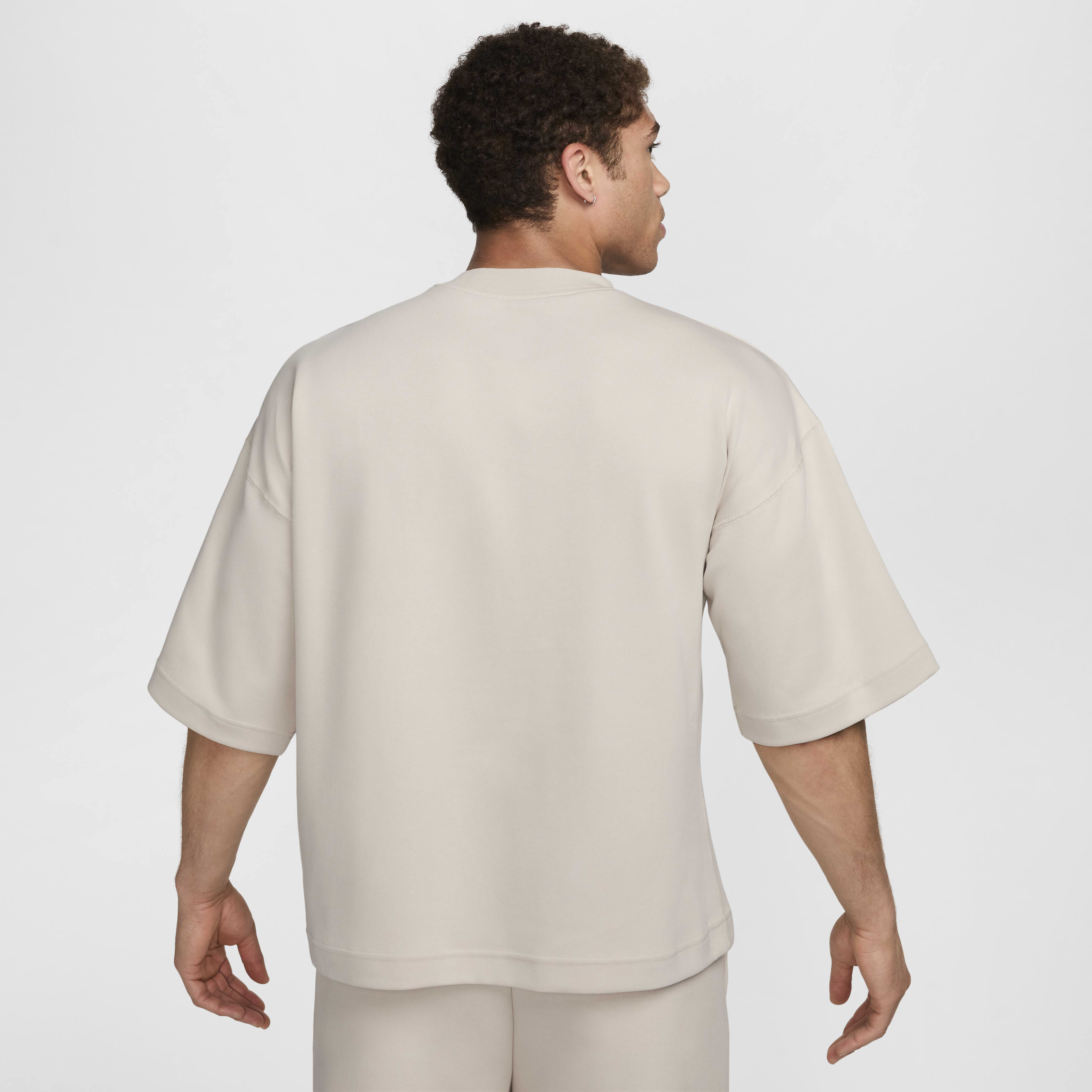 Nike Tech image number 1