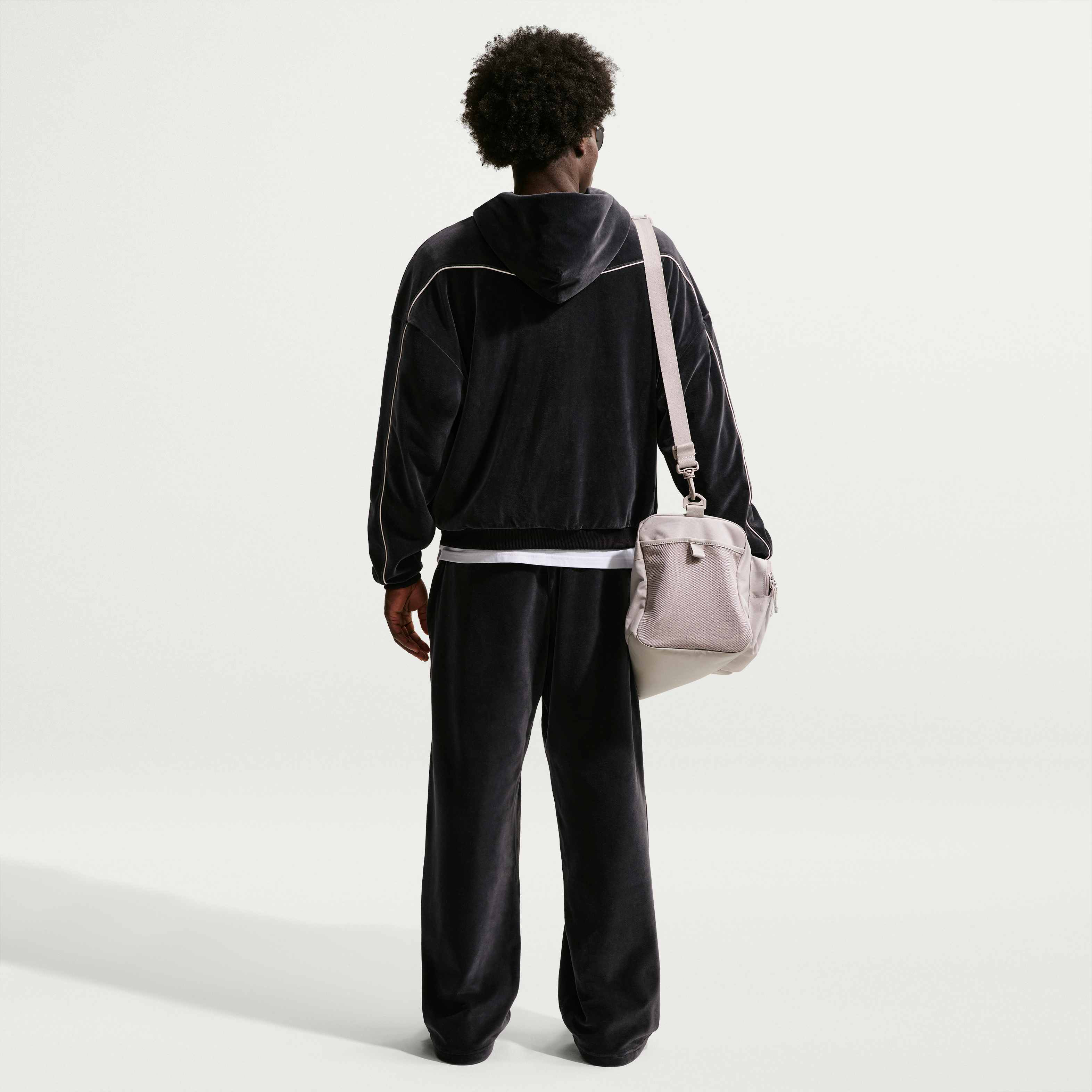 ليبرون جيمس ليبرون image number 4