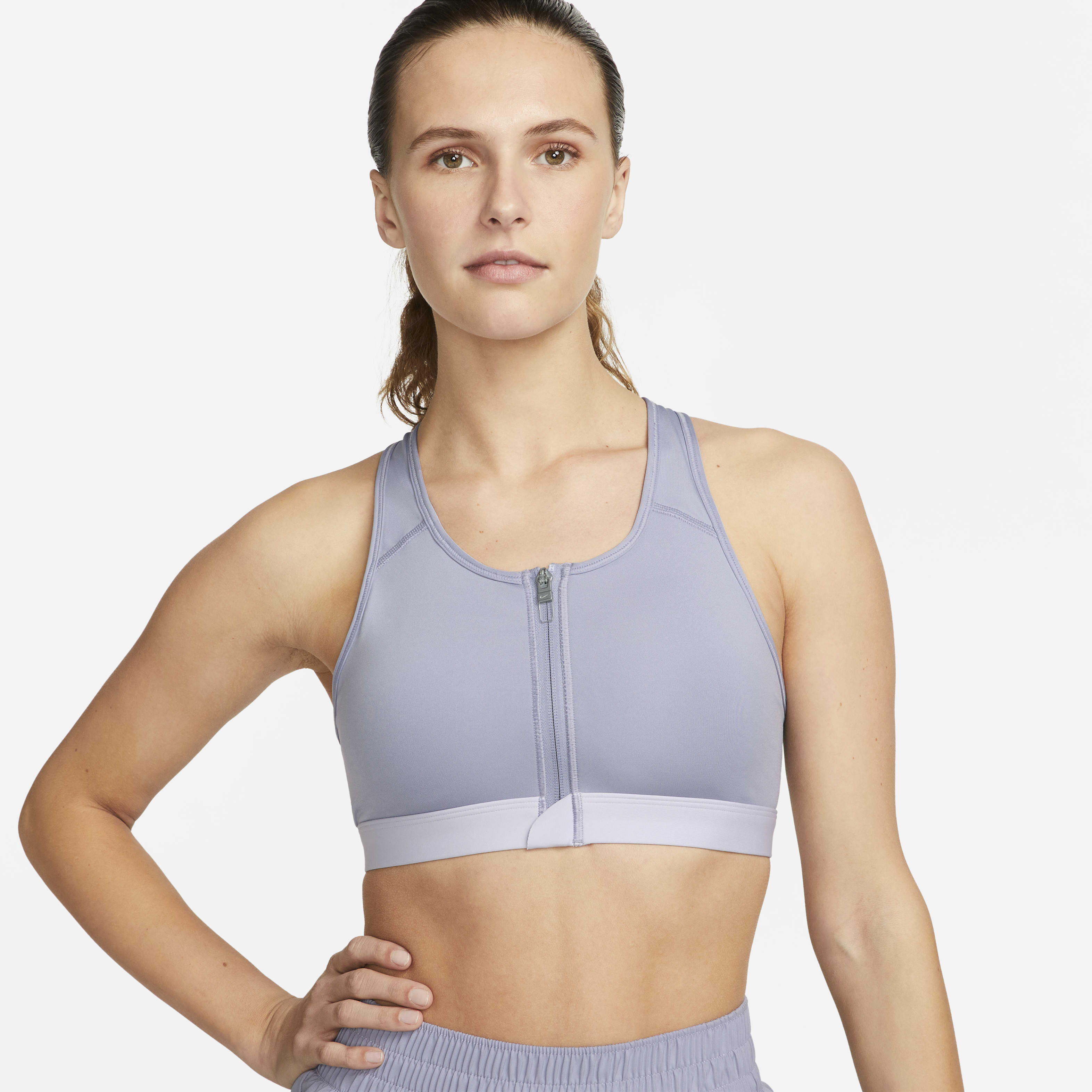 نايكي سووش image number 0