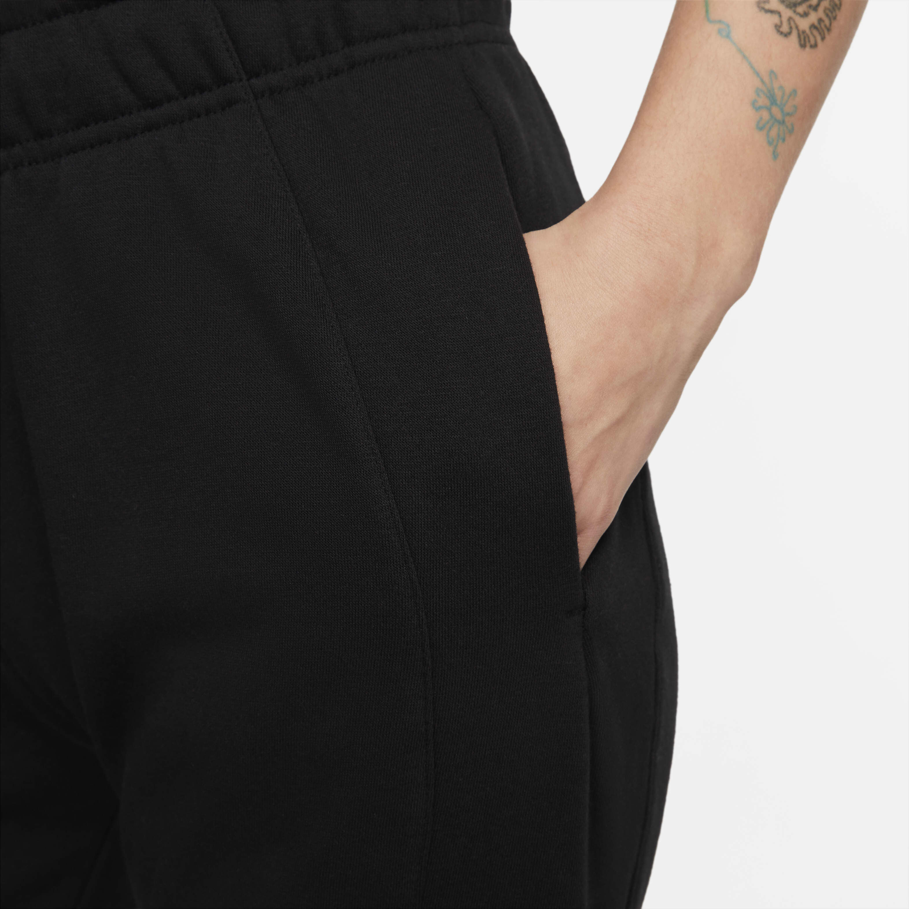 ليقنز اير image number 2