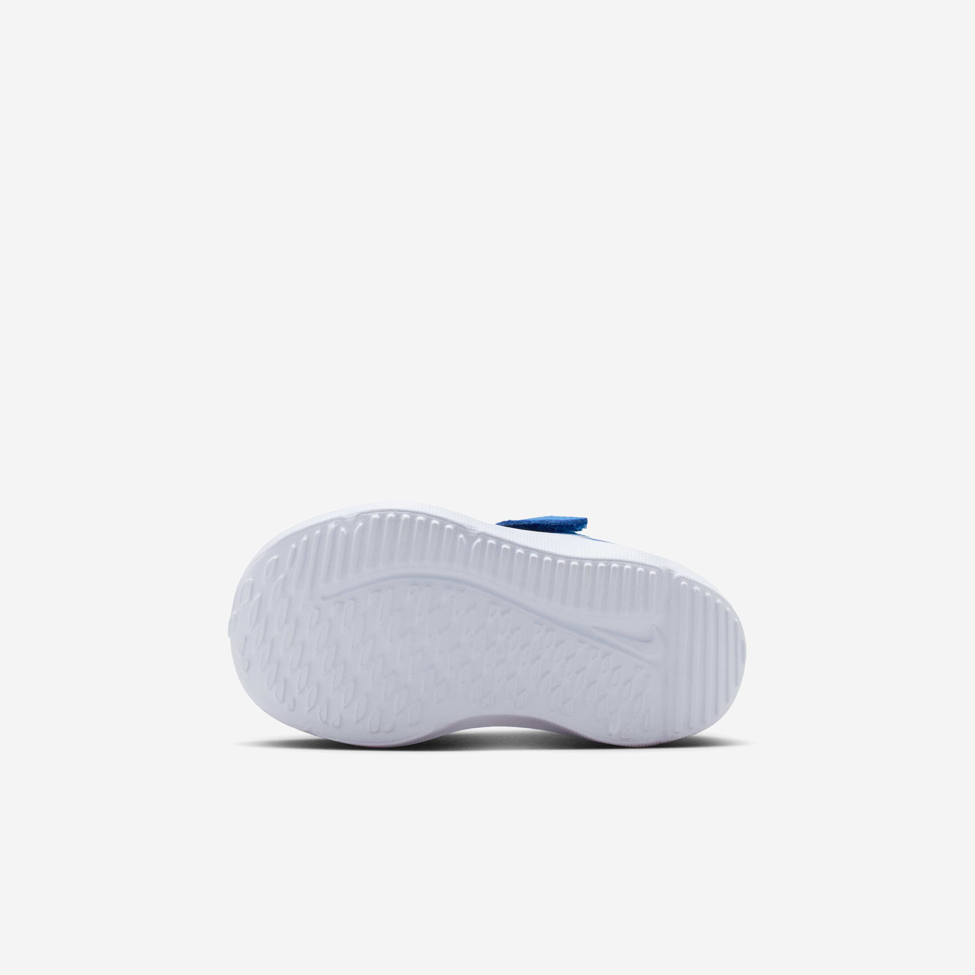 Nike Cosmic Runner image number 1