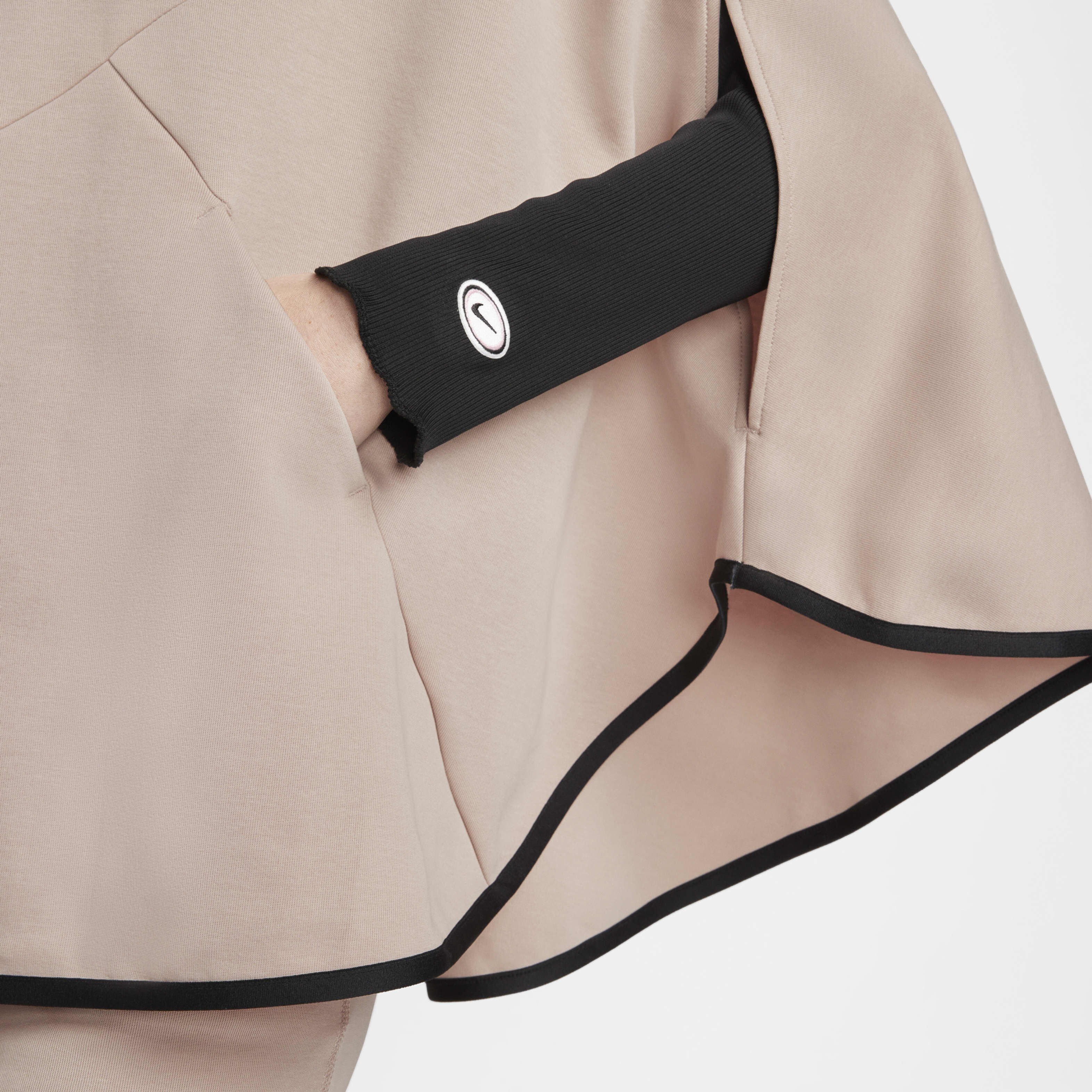 نايكي سبورتسوير تك فليس image number 3