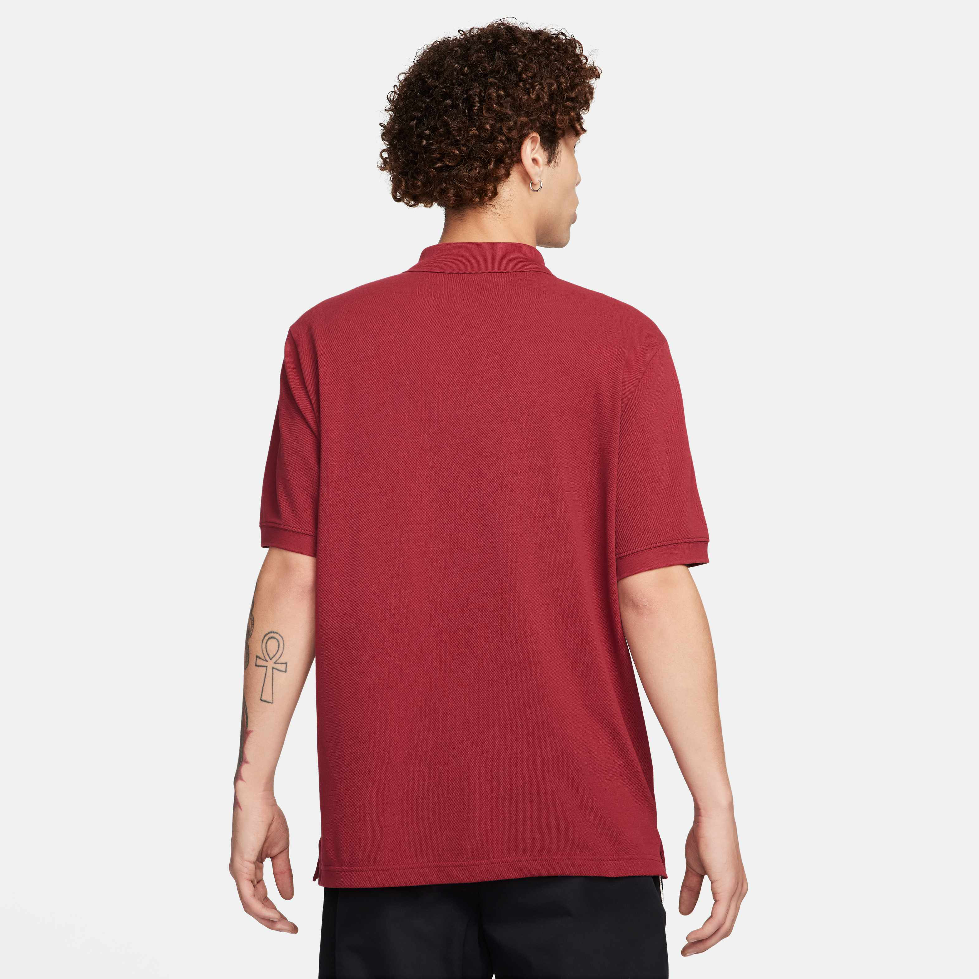 نايكي كلوب image number 1