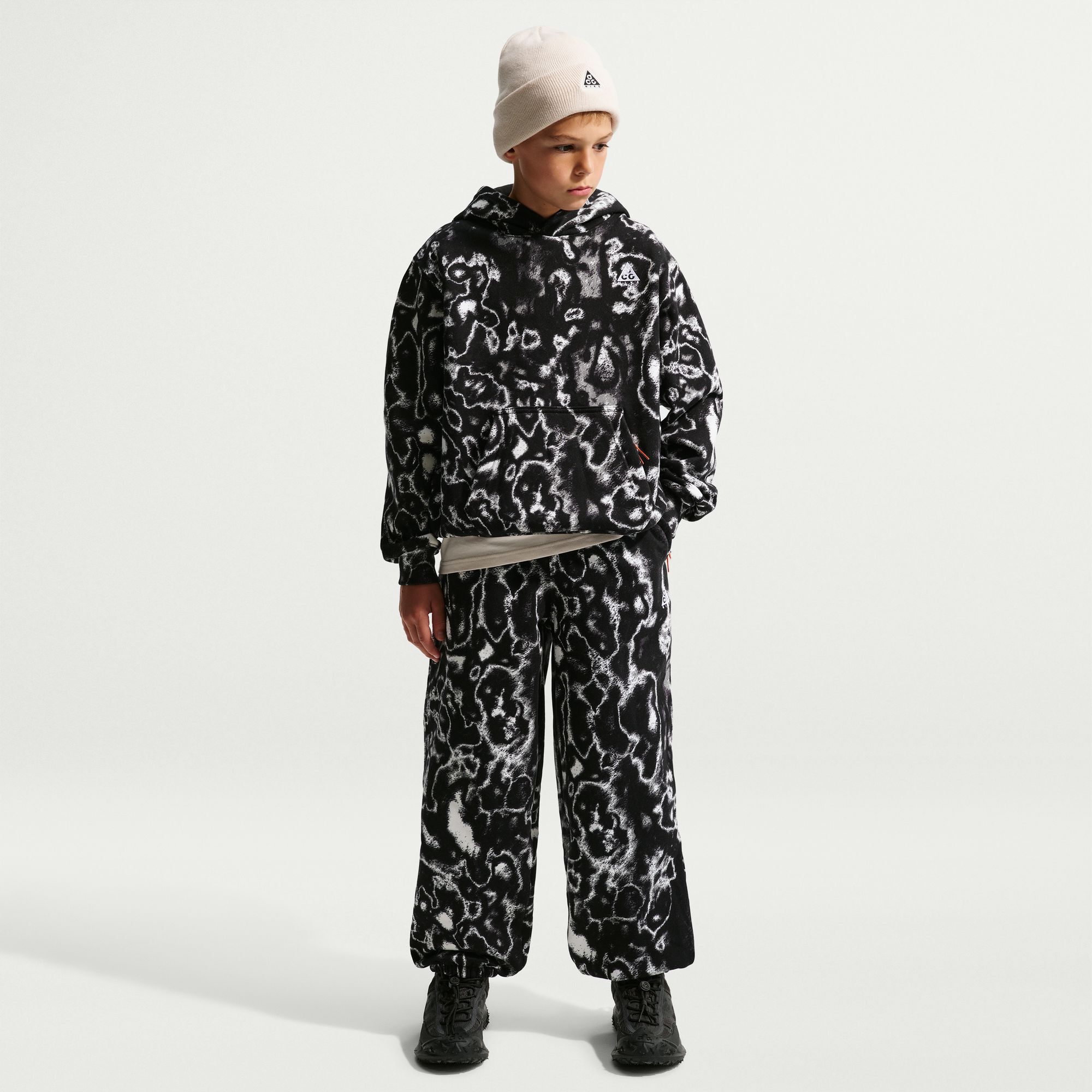 ACG image number 0