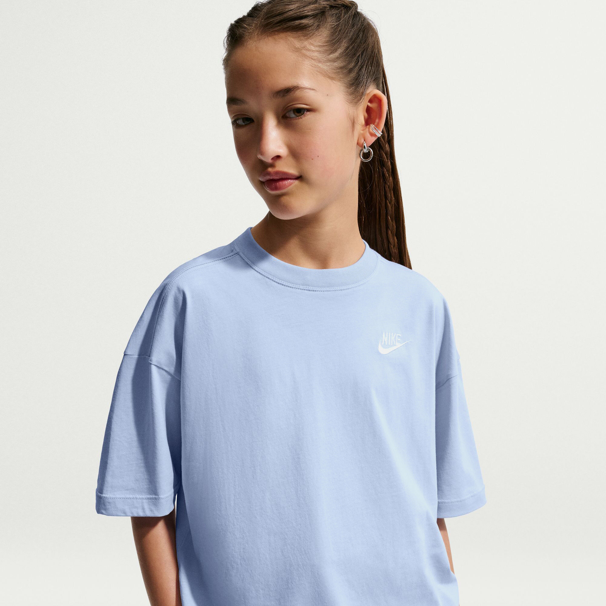 Nike Sportswear image number 2