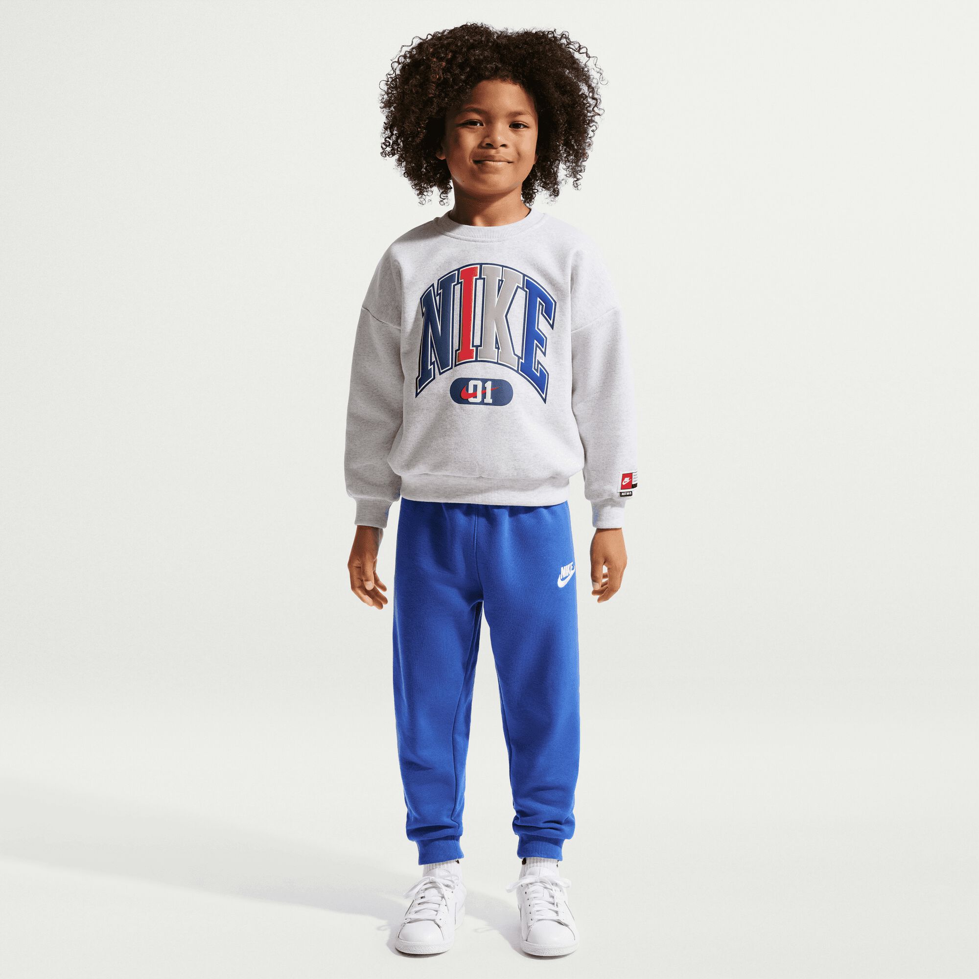 Nike Sportswear image number 0